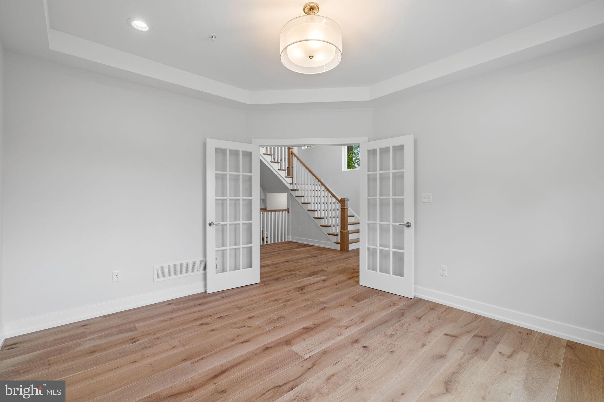1430 GROVE AVENUE 1MP