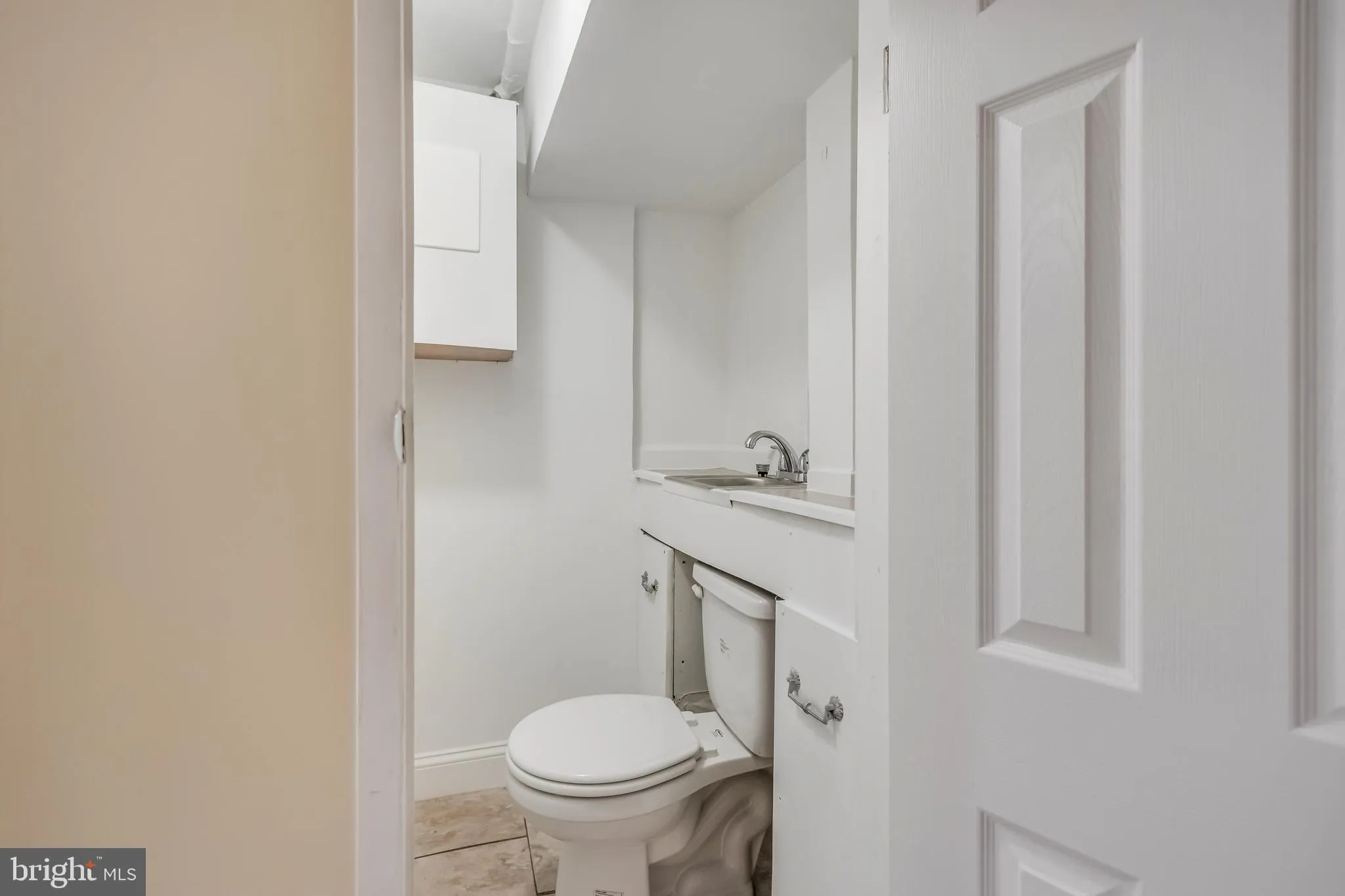 Baltimore, Maryland 21214, United States, 3 Bedrooms Bedrooms, ,2 BathroomsBathrooms,Residential,Active,234223