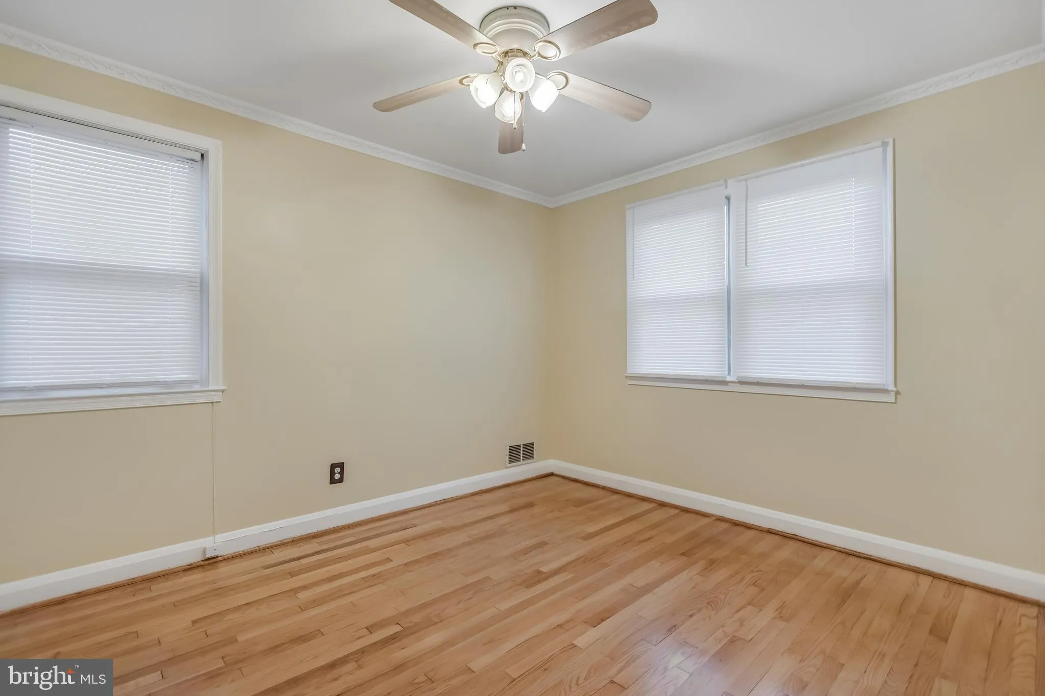 Baltimore, Maryland 21214, United States, 3 Bedrooms Bedrooms, ,2 BathroomsBathrooms,Residential,Active,234223