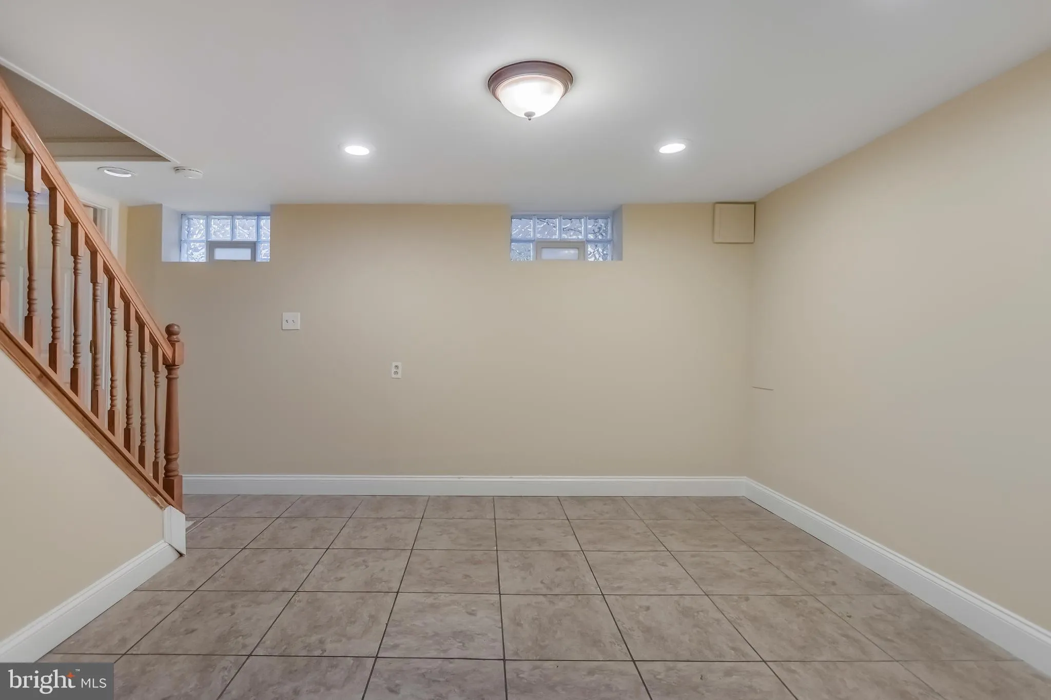 Baltimore, Maryland 21214, United States, 3 Bedrooms Bedrooms, ,2 BathroomsBathrooms,Residential,Active,234223