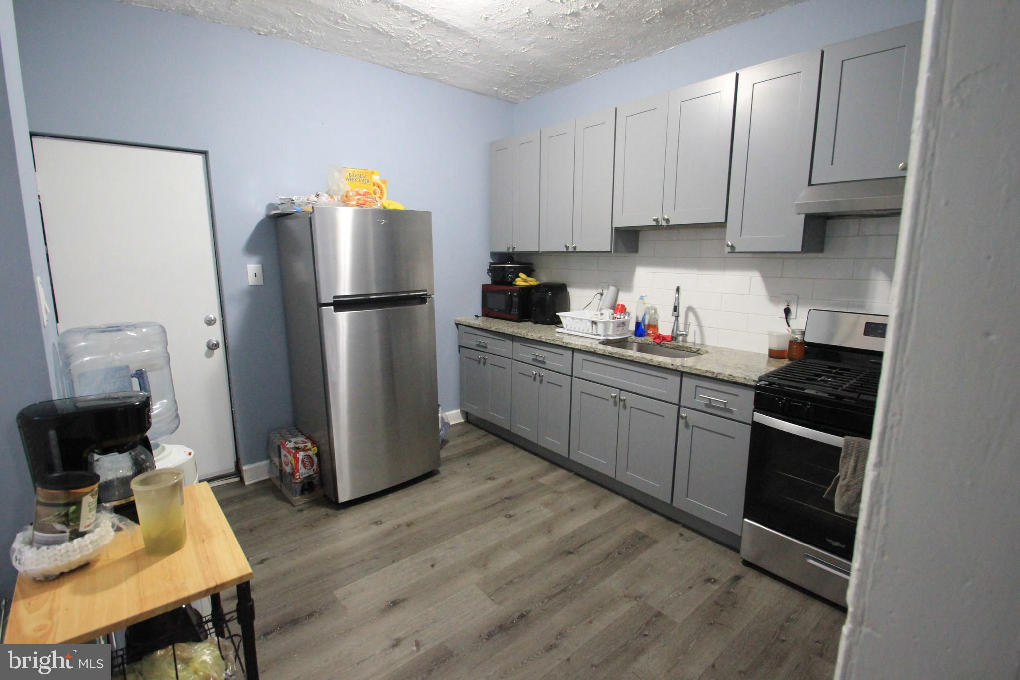 WEST OAK LANE - Residential