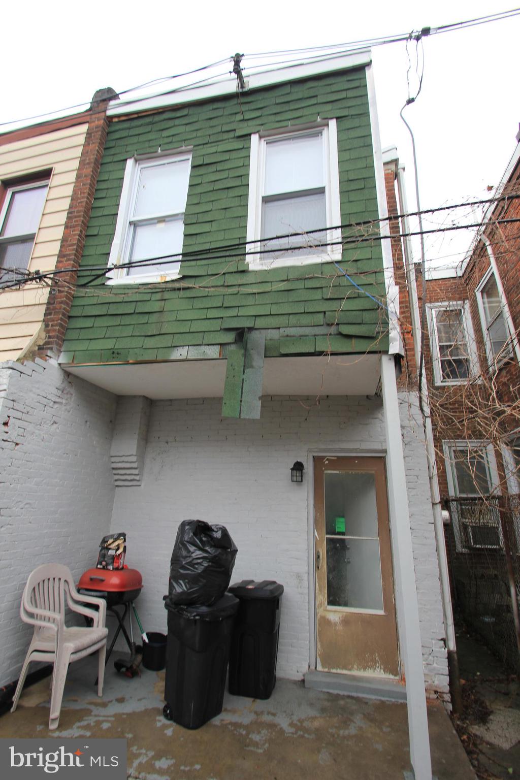 WEST OAK LANE - Residential