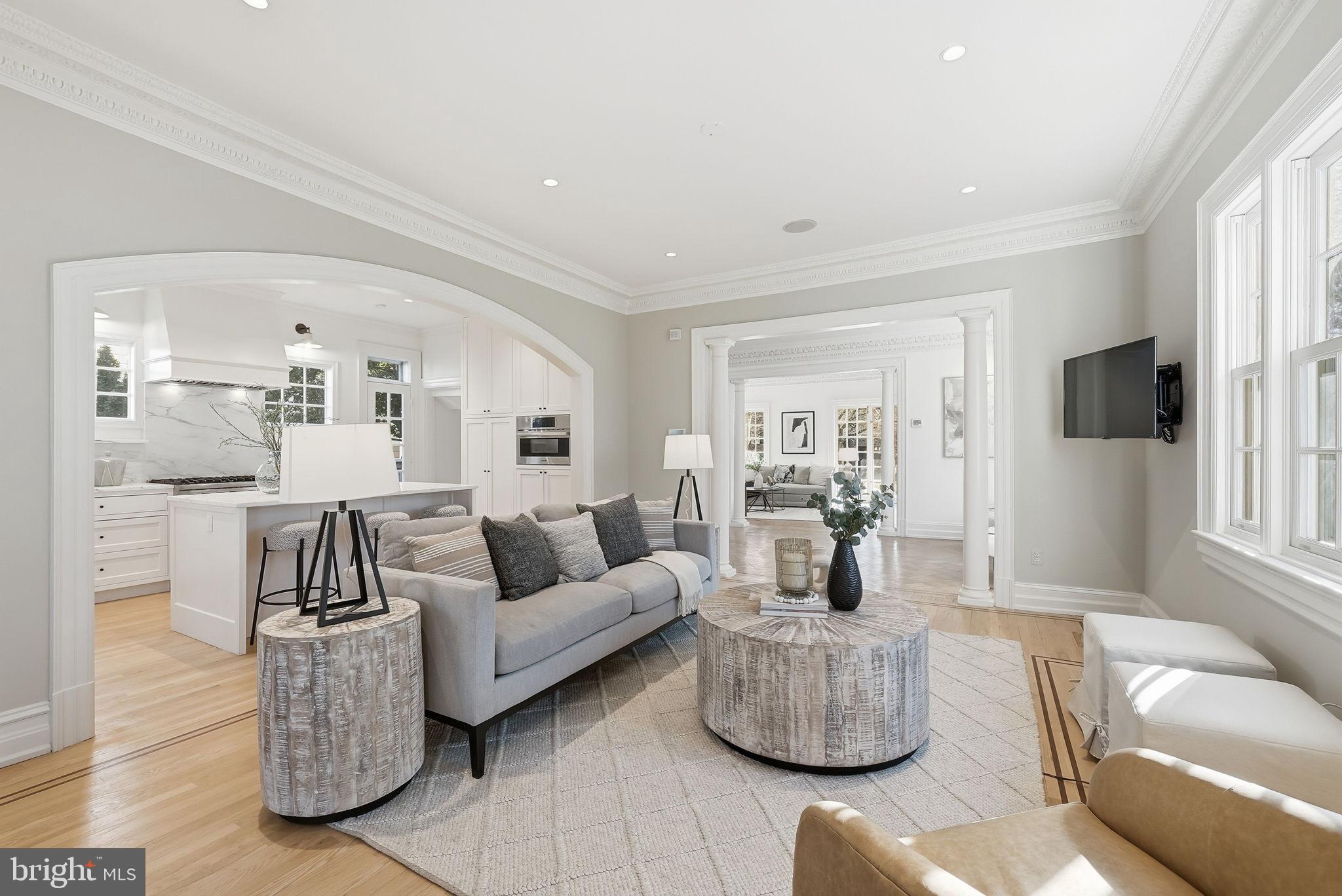 CHEVY CHASE VILLAGE - Residential