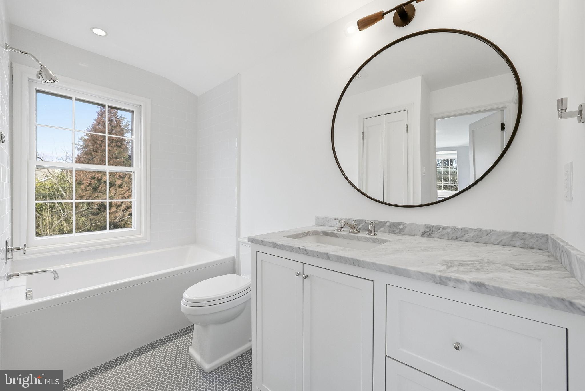 CHEVY CHASE VILLAGE - Residential