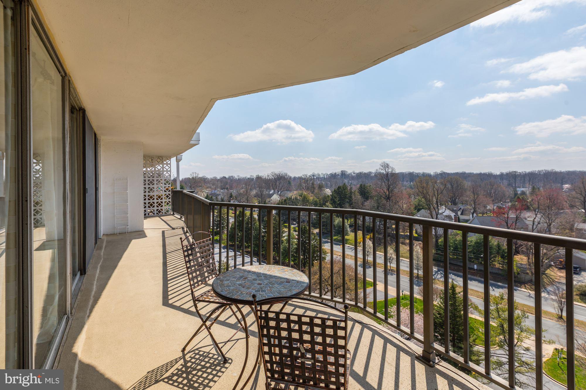 THE WATERFORD - Residential