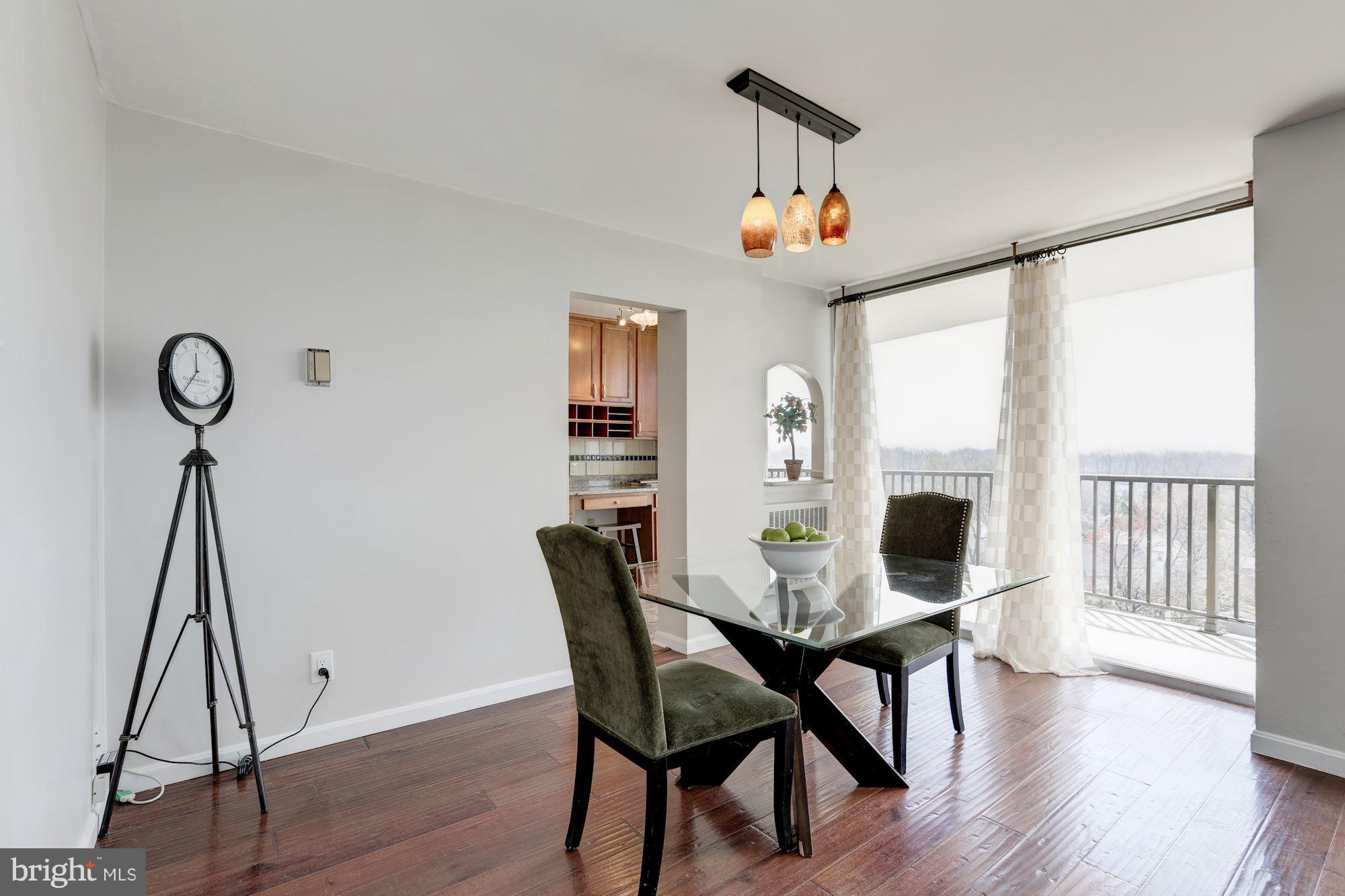 THE WATERFORD - Residential