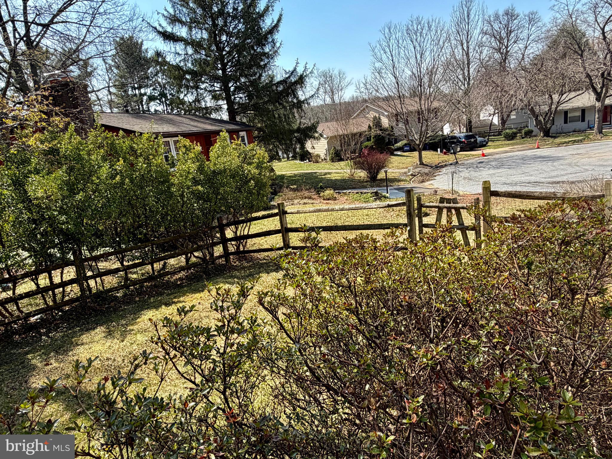 LONGFELLOW - Residential