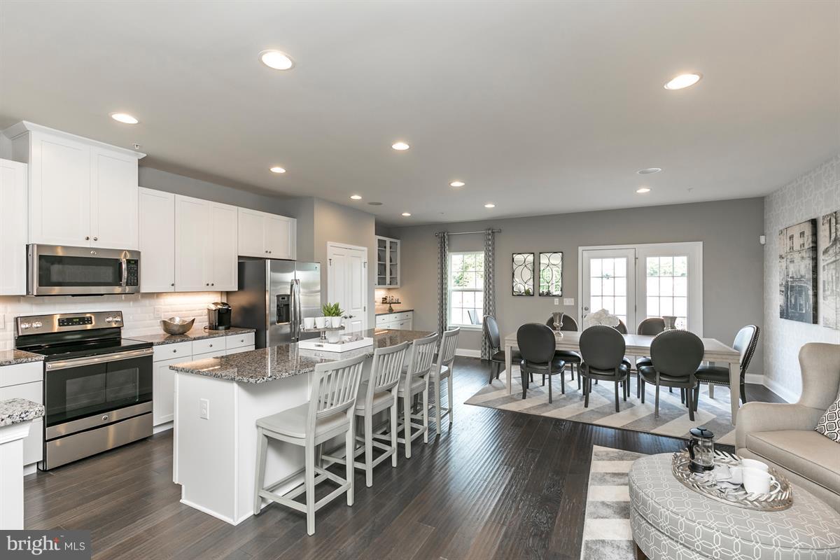 PARKSIDE - Residential