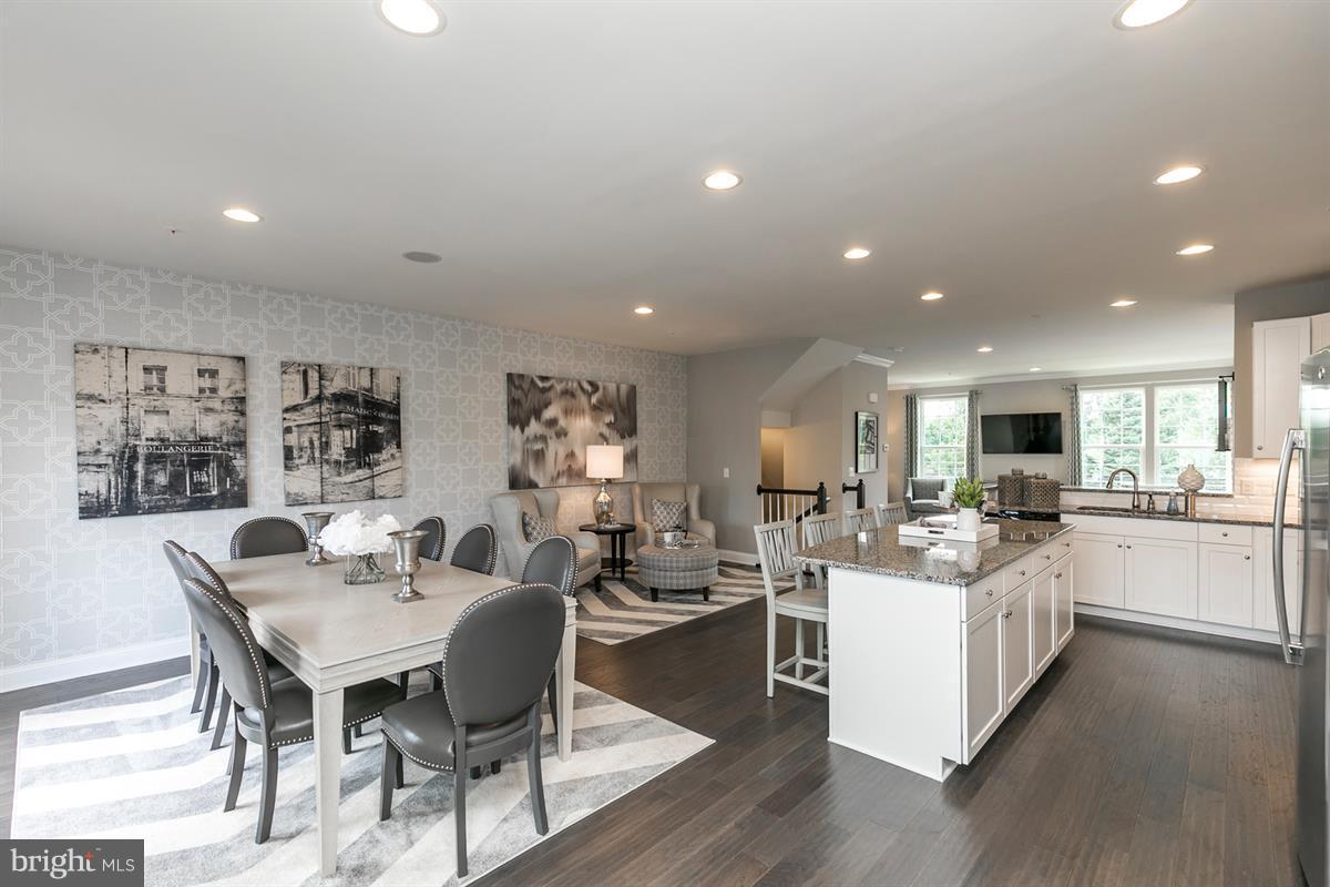 PARKSIDE - Residential