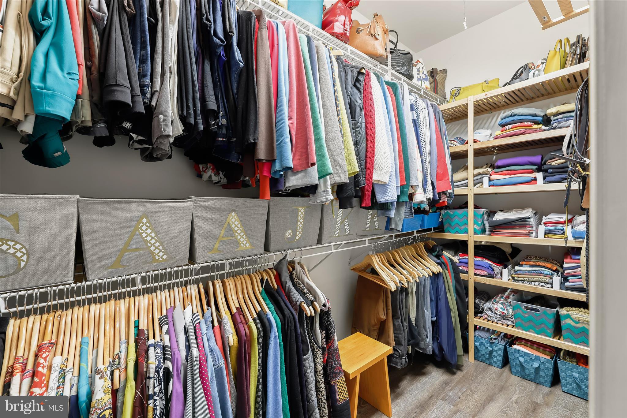 DIAMOND HILLS - Residential