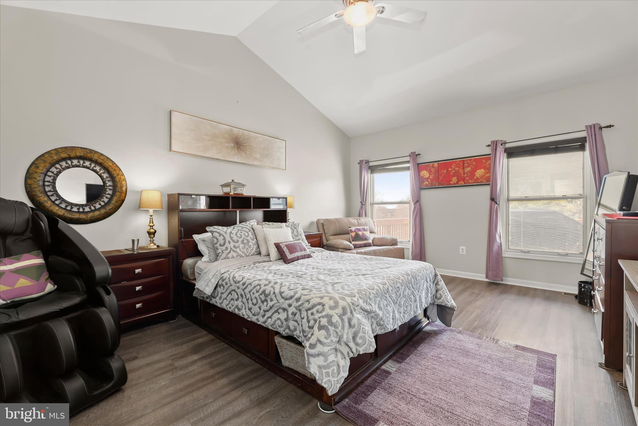 DIAMOND HILLS - Residential