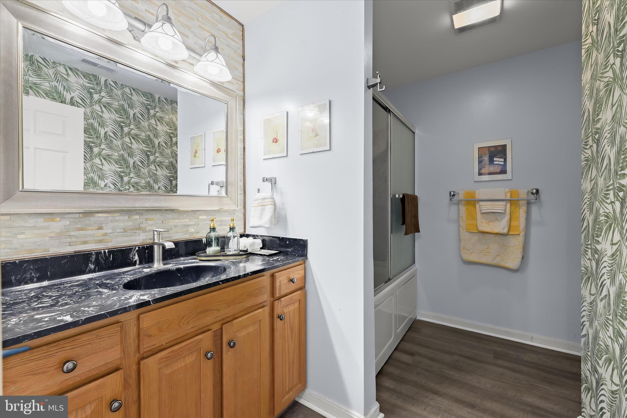 DIAMOND HILLS - Residential