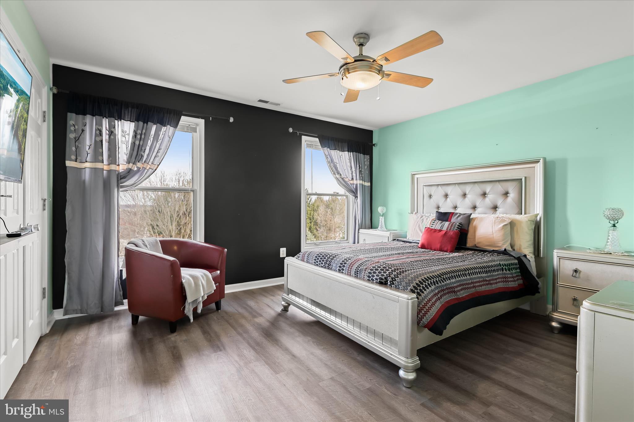 DIAMOND HILLS - Residential