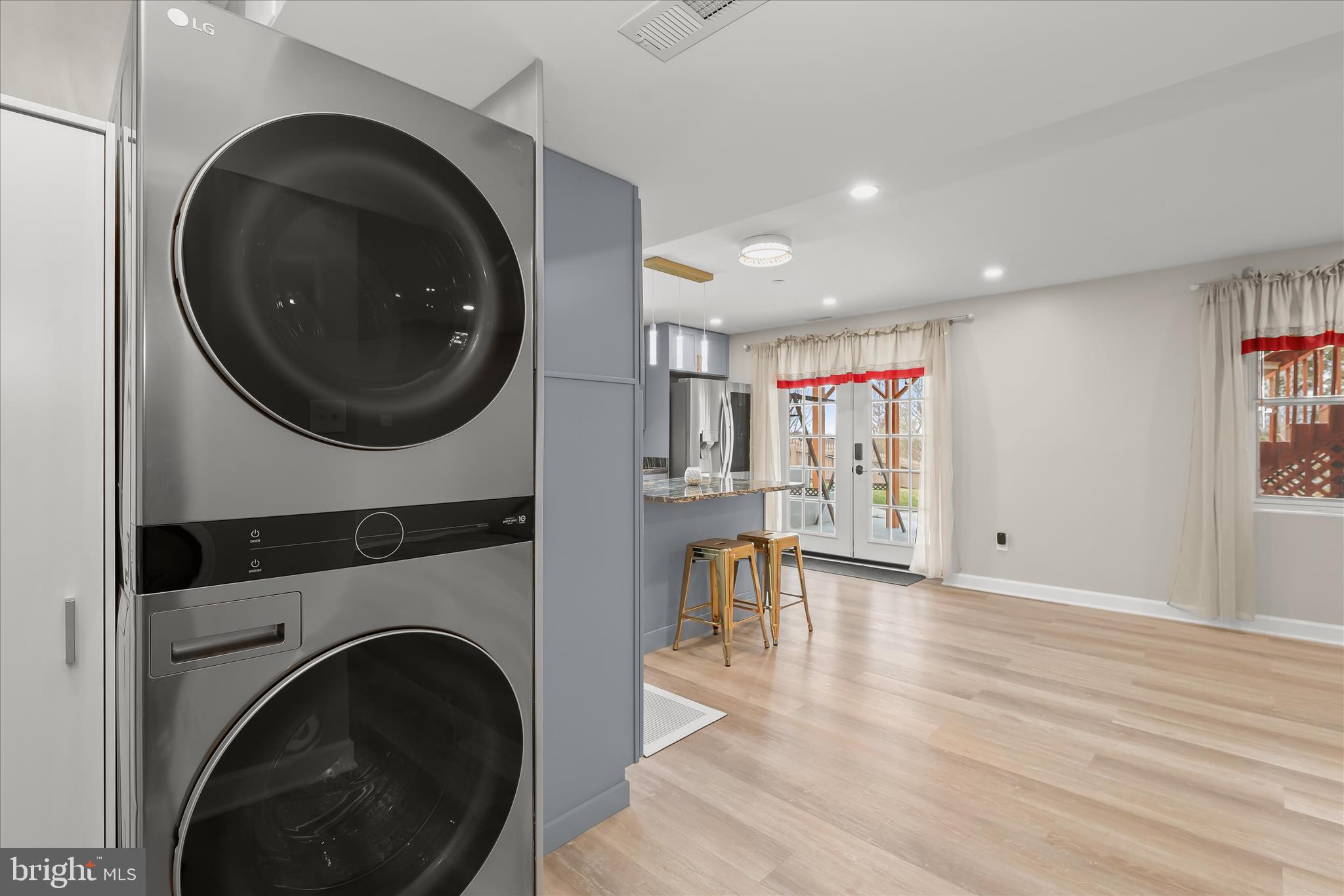 DIAMOND HILLS - Residential