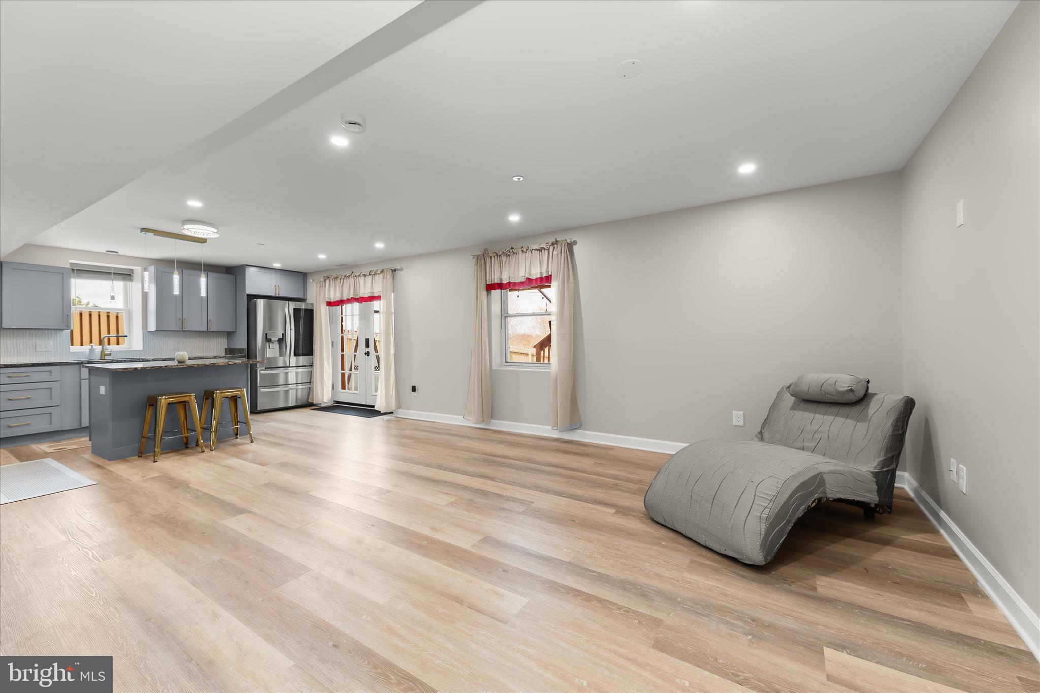 DIAMOND HILLS - Residential