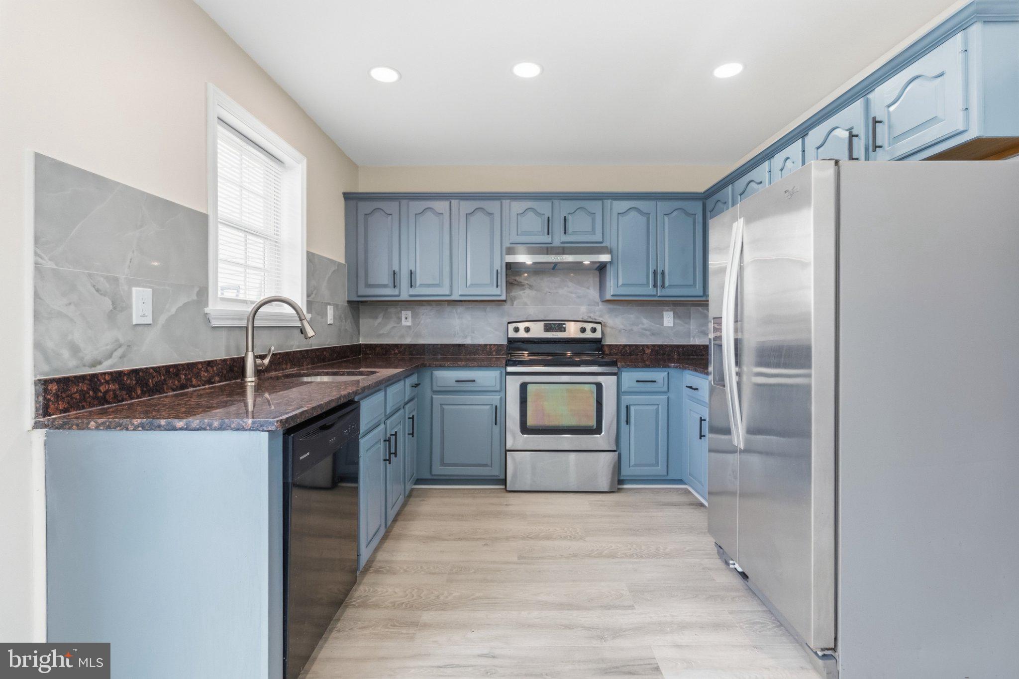 NORRISTOWN - Residential