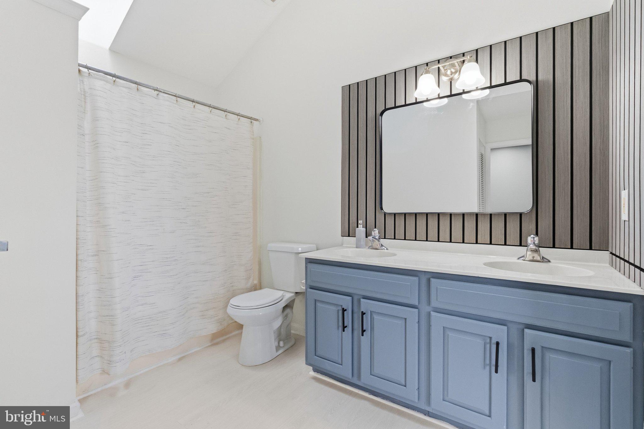 NORRISTOWN - Residential