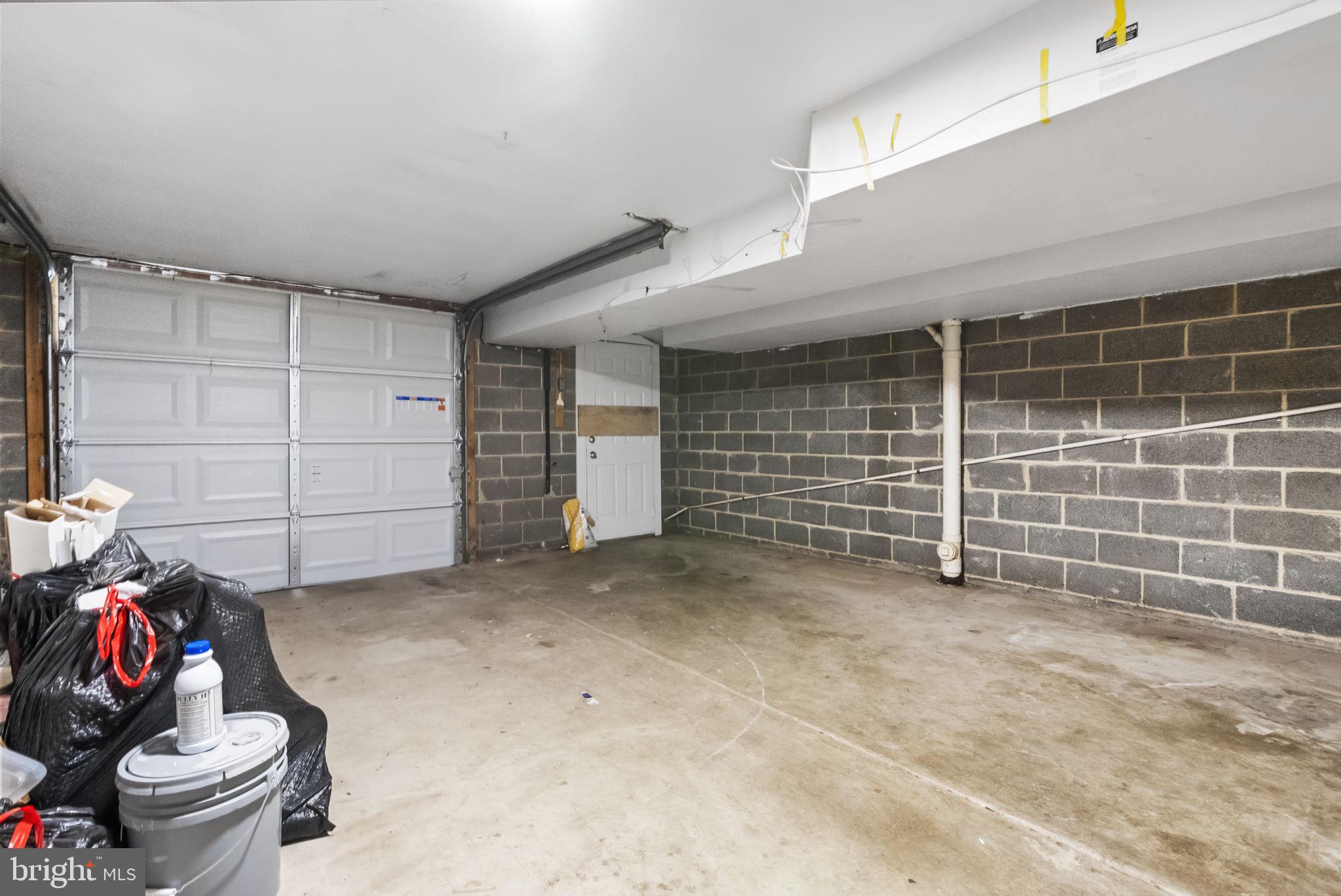 NORRISTOWN - Residential