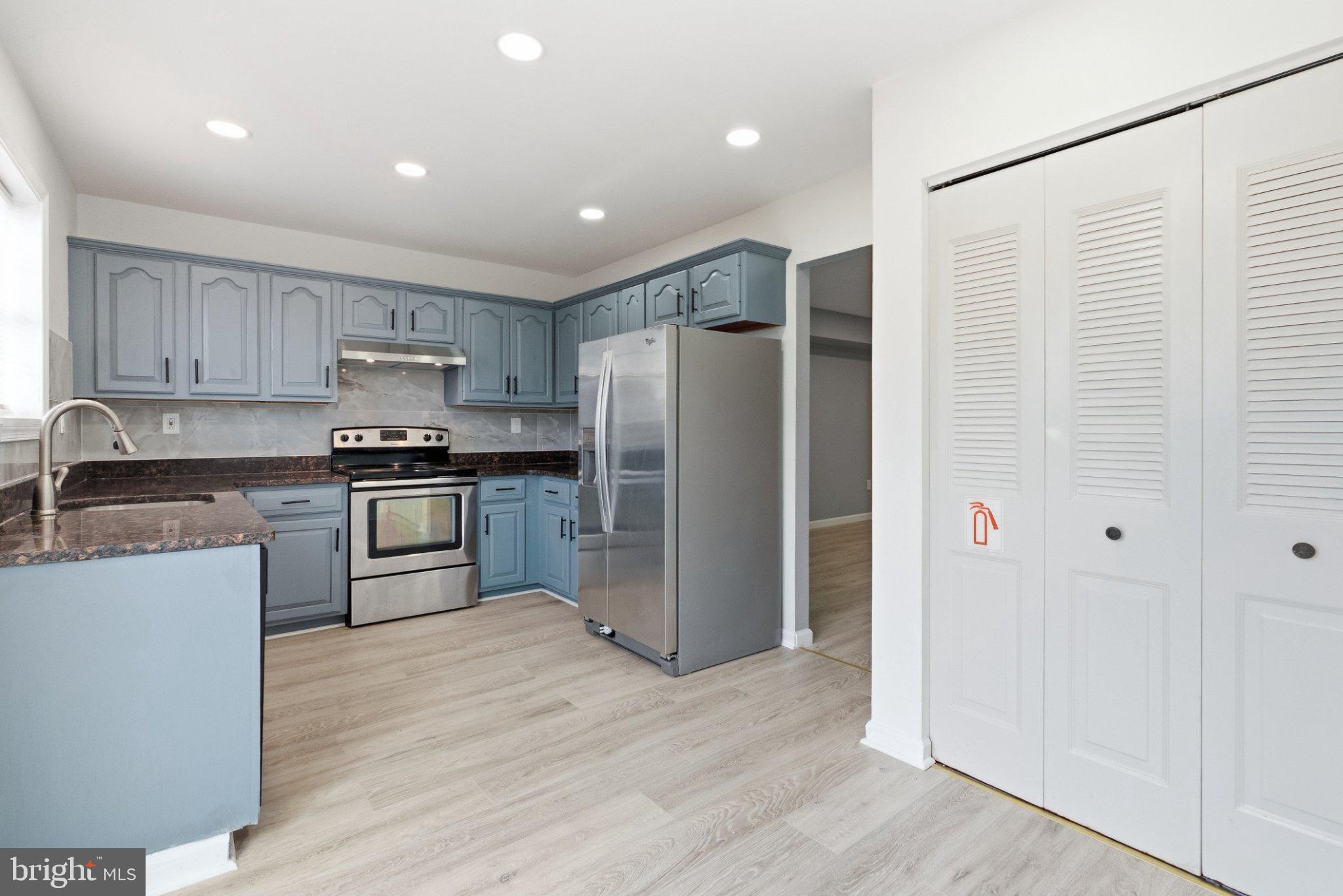 NORRISTOWN - Residential