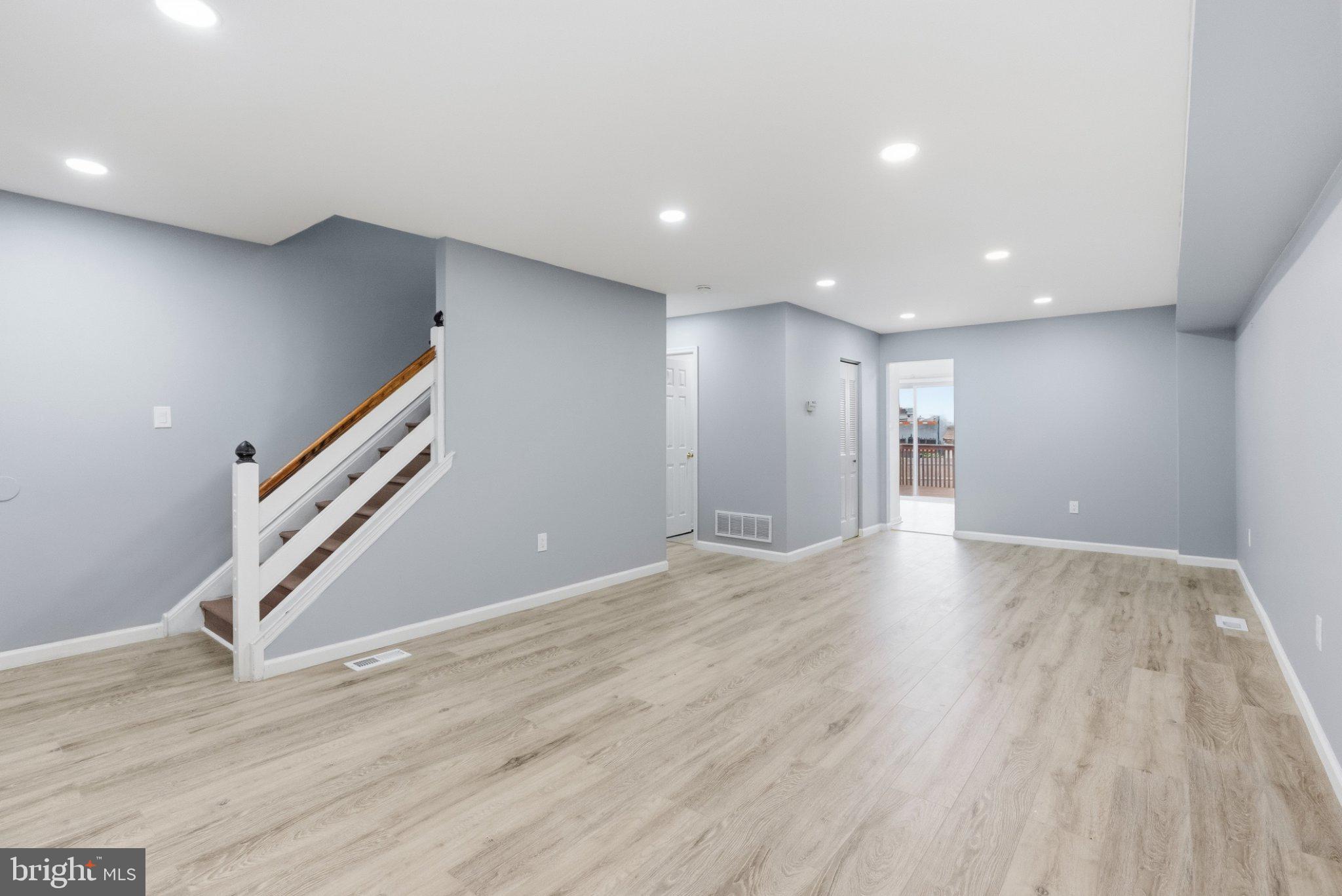 NORRISTOWN - Residential
