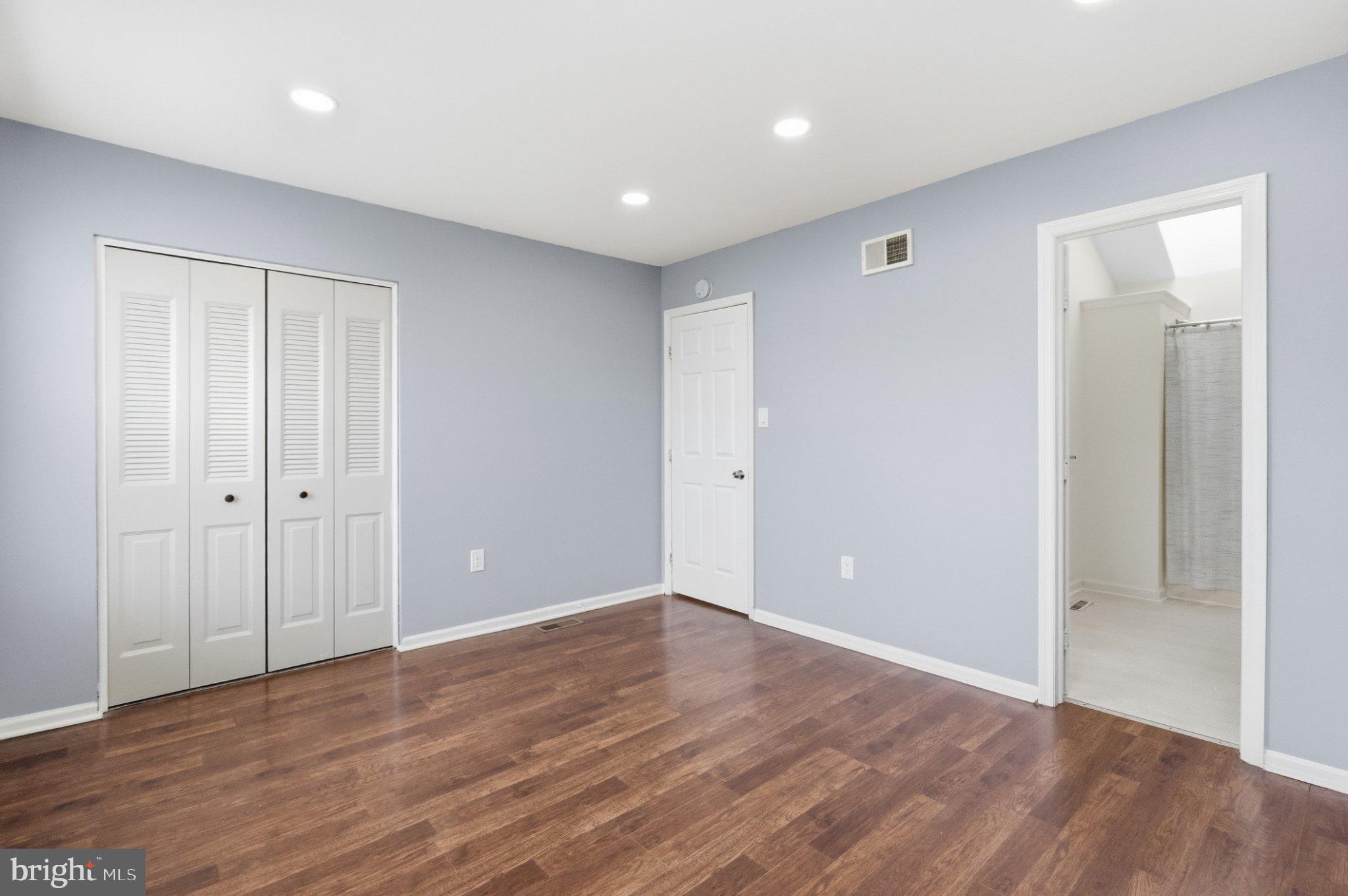 NORRISTOWN - Residential