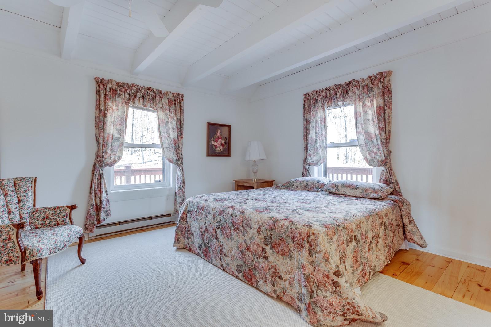 THUNDERBIRD HILLS - Residential