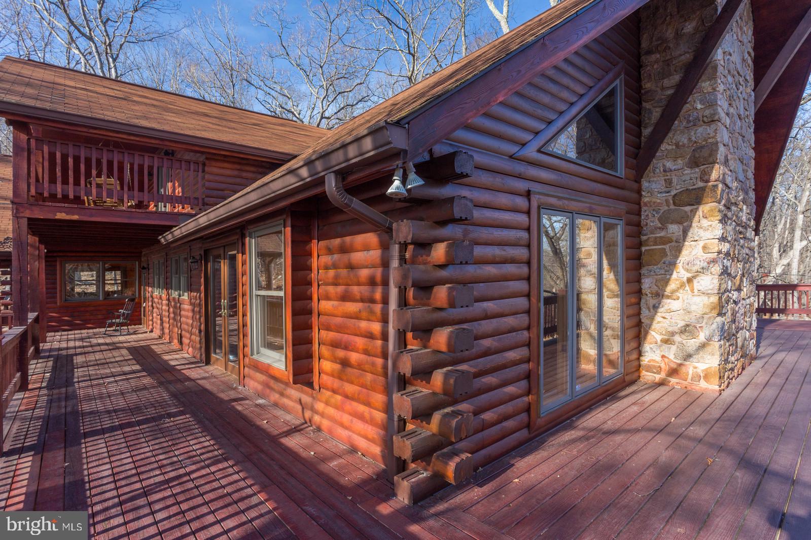 THUNDERBIRD HILLS - Residential