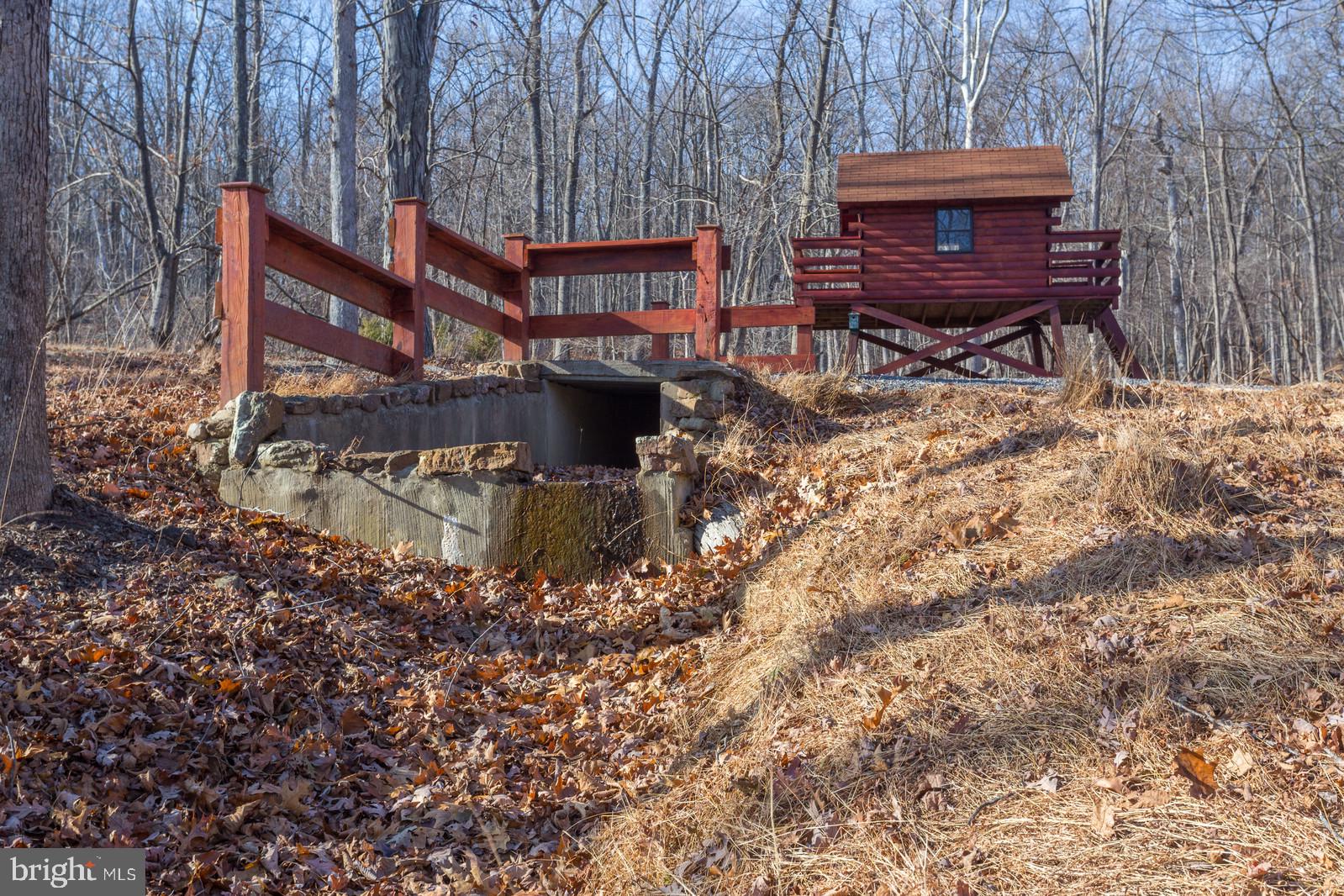THUNDERBIRD HILLS - Residential