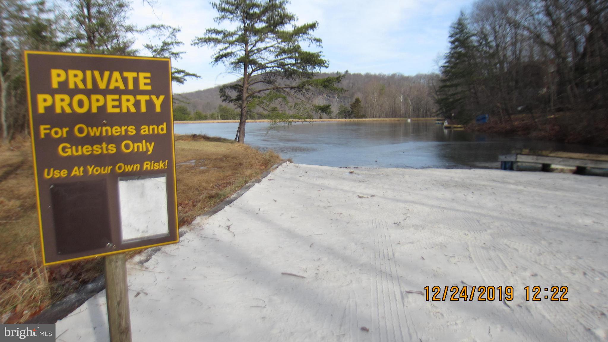 THUNDERBIRD HILLS - Residential