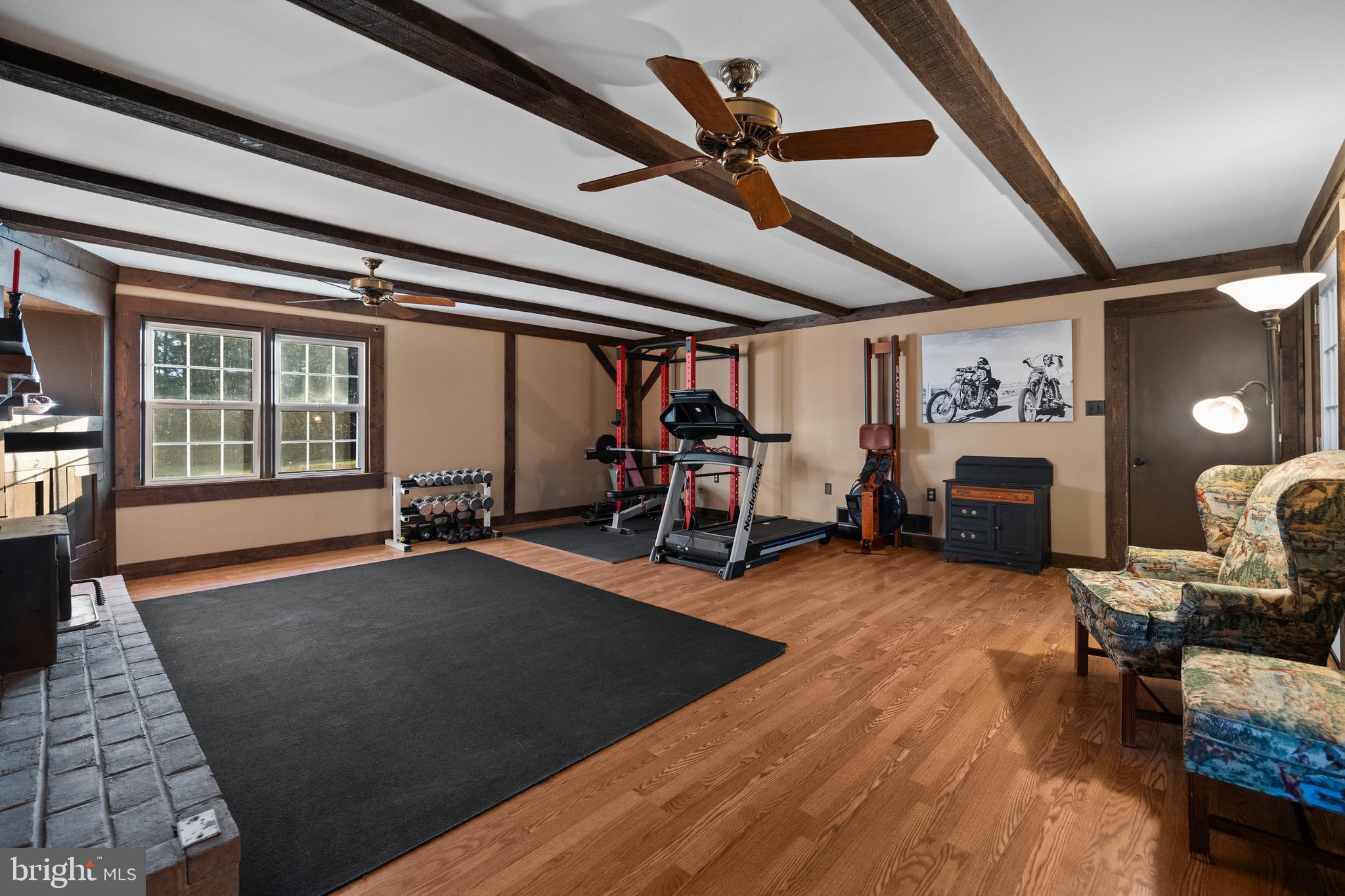 CHESTNUT HILL FARMS - Residential