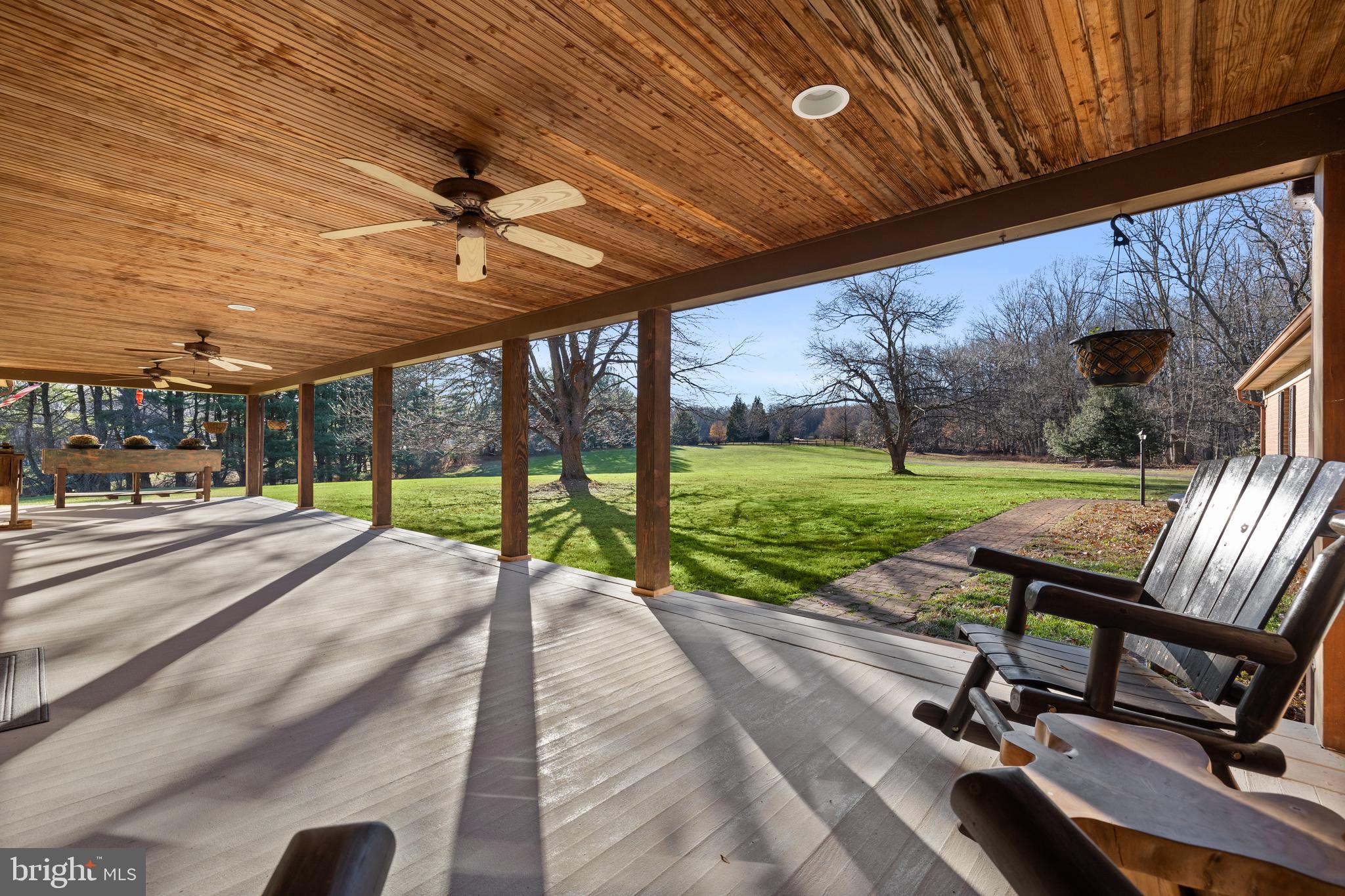 CHESTNUT HILL FARMS - Residential