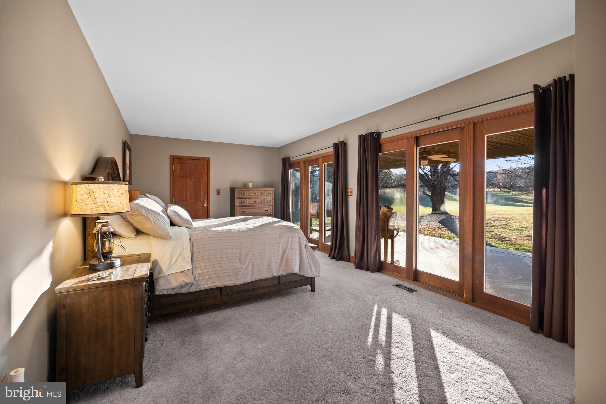 CHESTNUT HILL FARMS - Residential