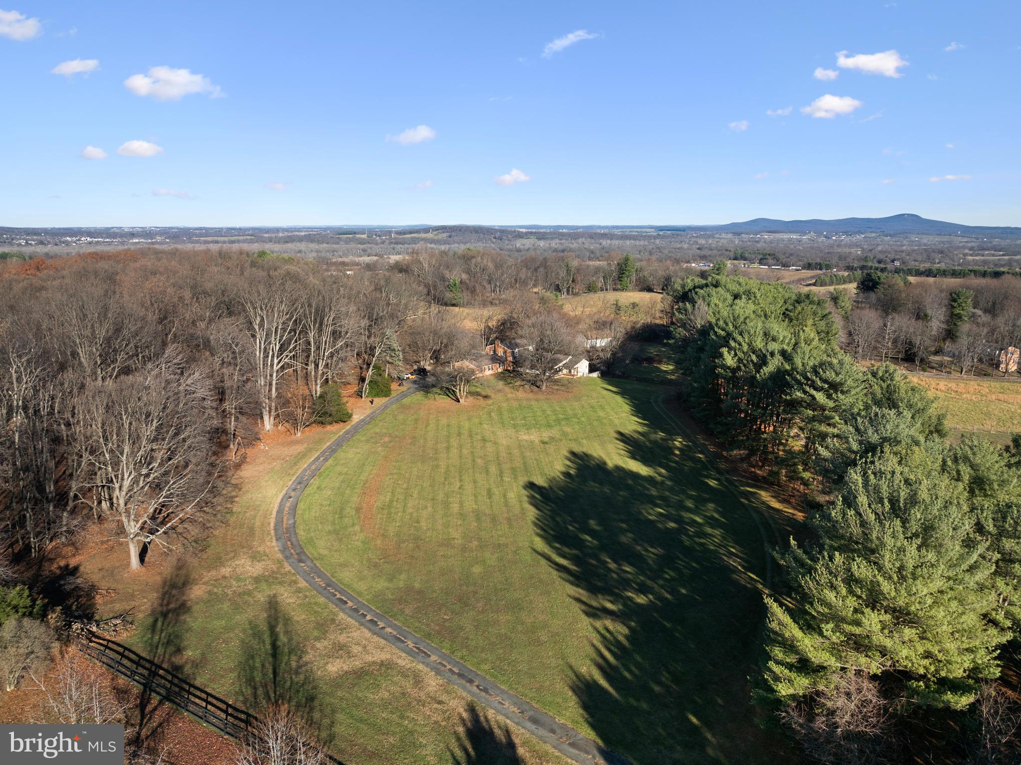 CHESTNUT HILL FARMS - Residential