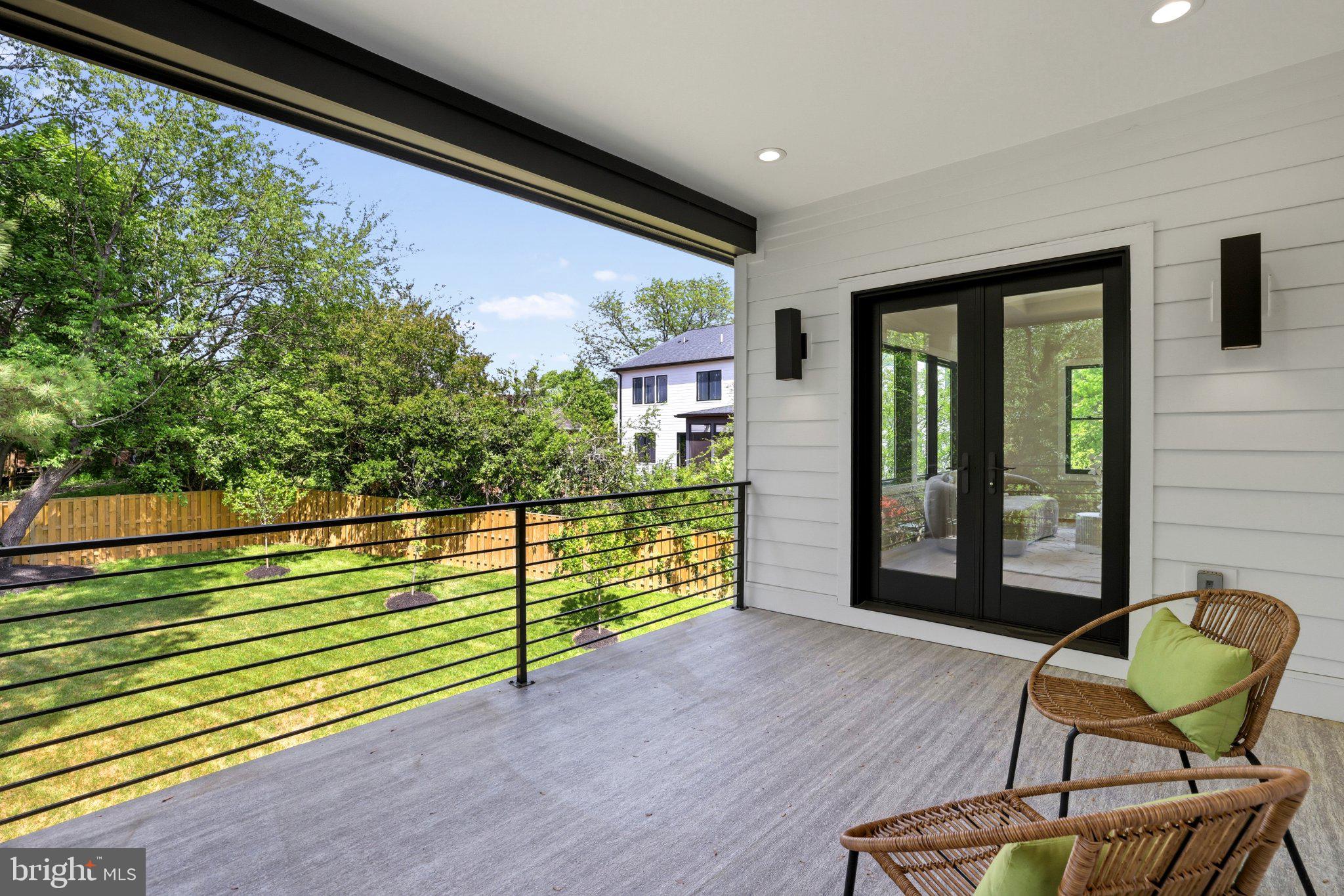 GRASS RIDGE - Residential