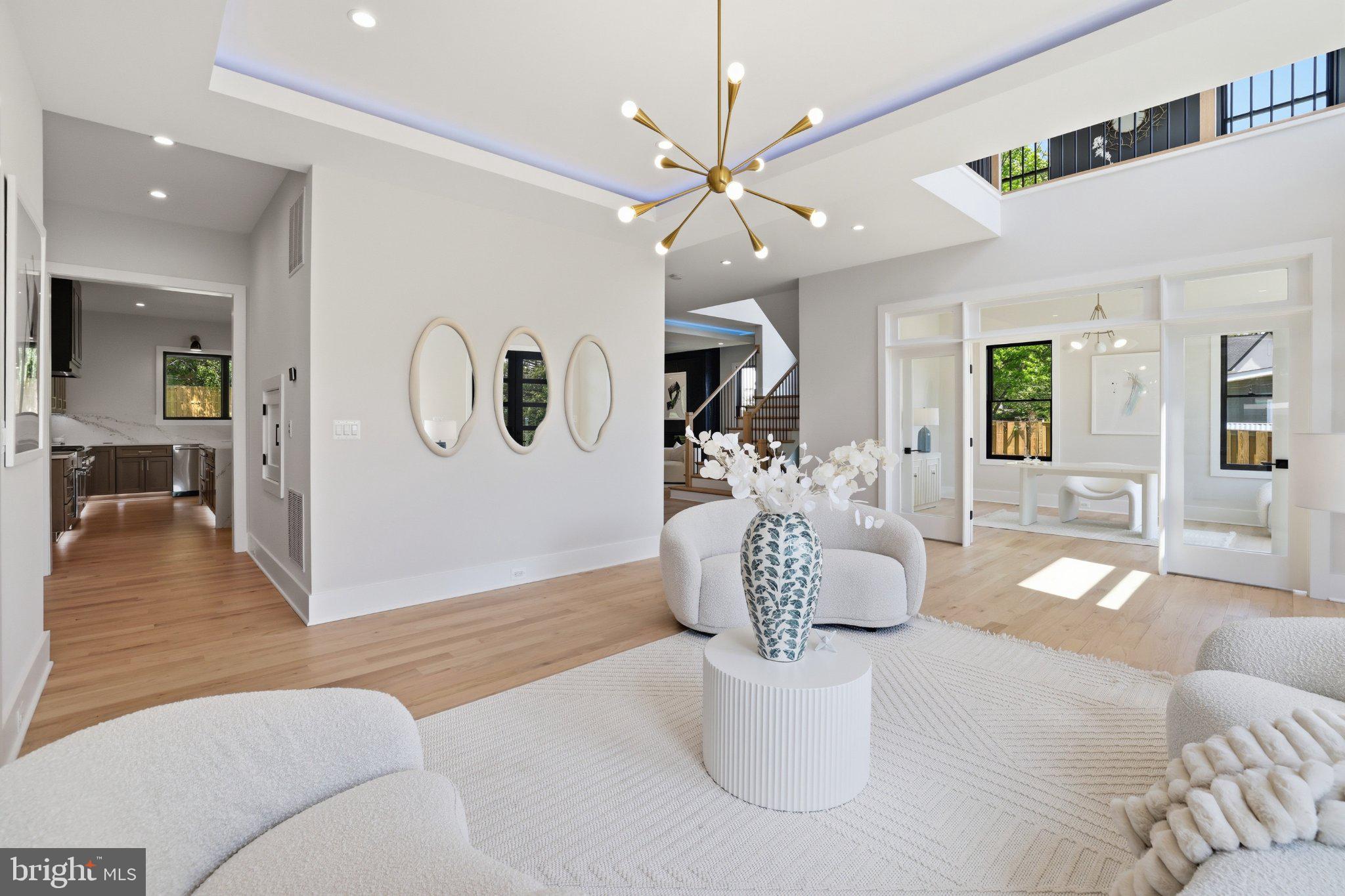 GRASS RIDGE - Residential