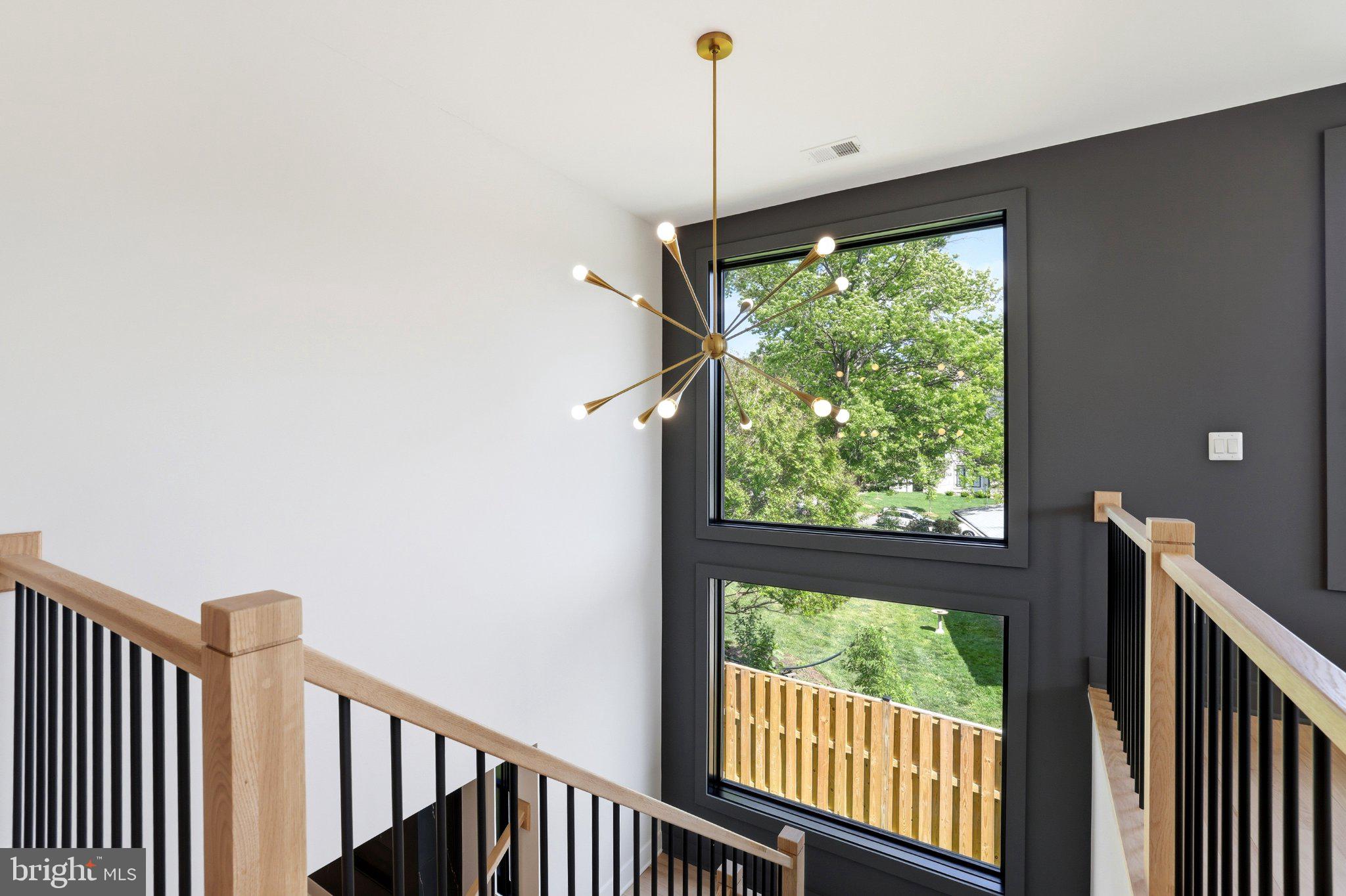 GRASS RIDGE - Residential