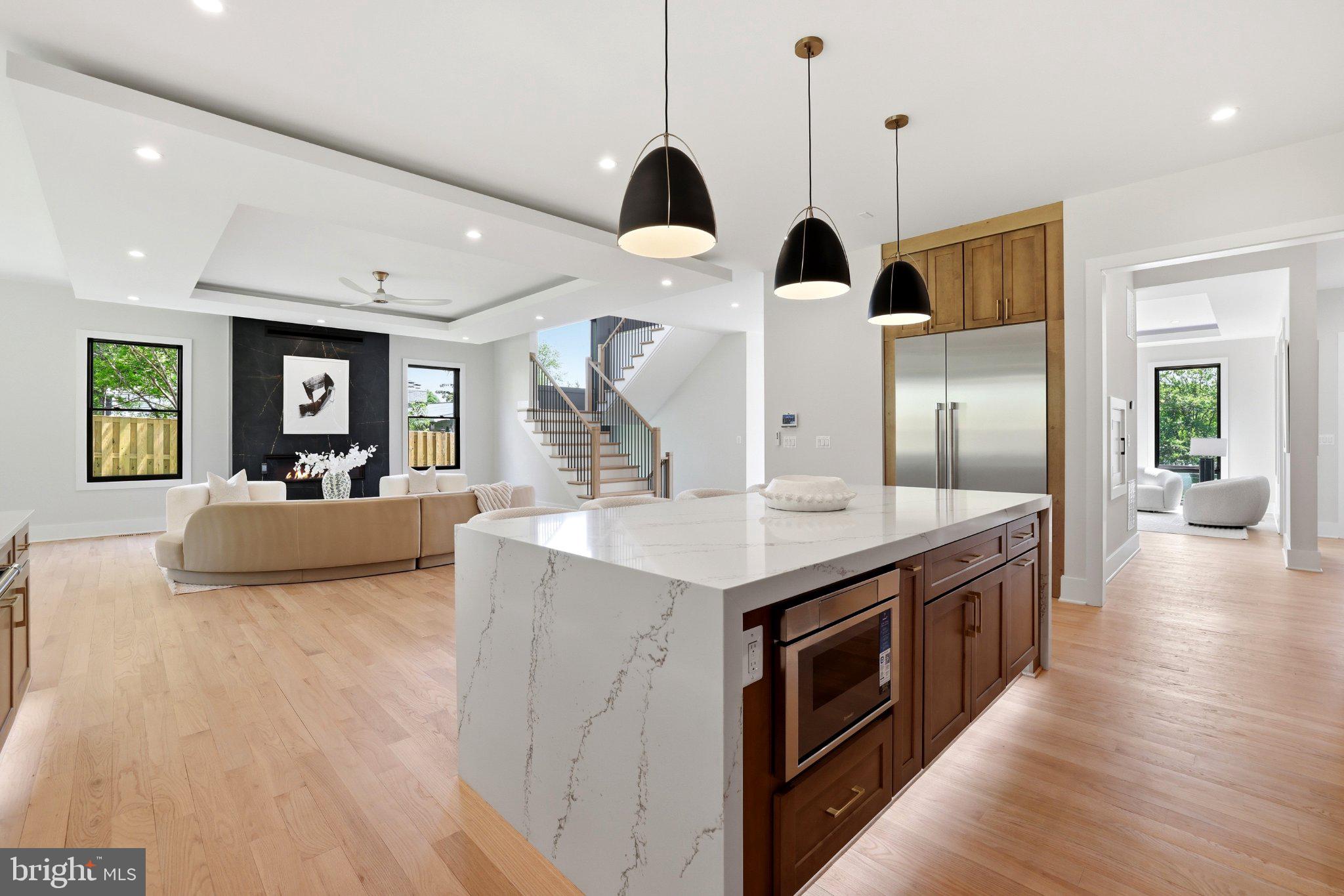 GRASS RIDGE - Residential