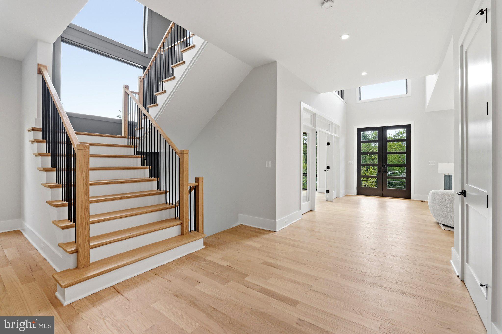 GRASS RIDGE - Residential