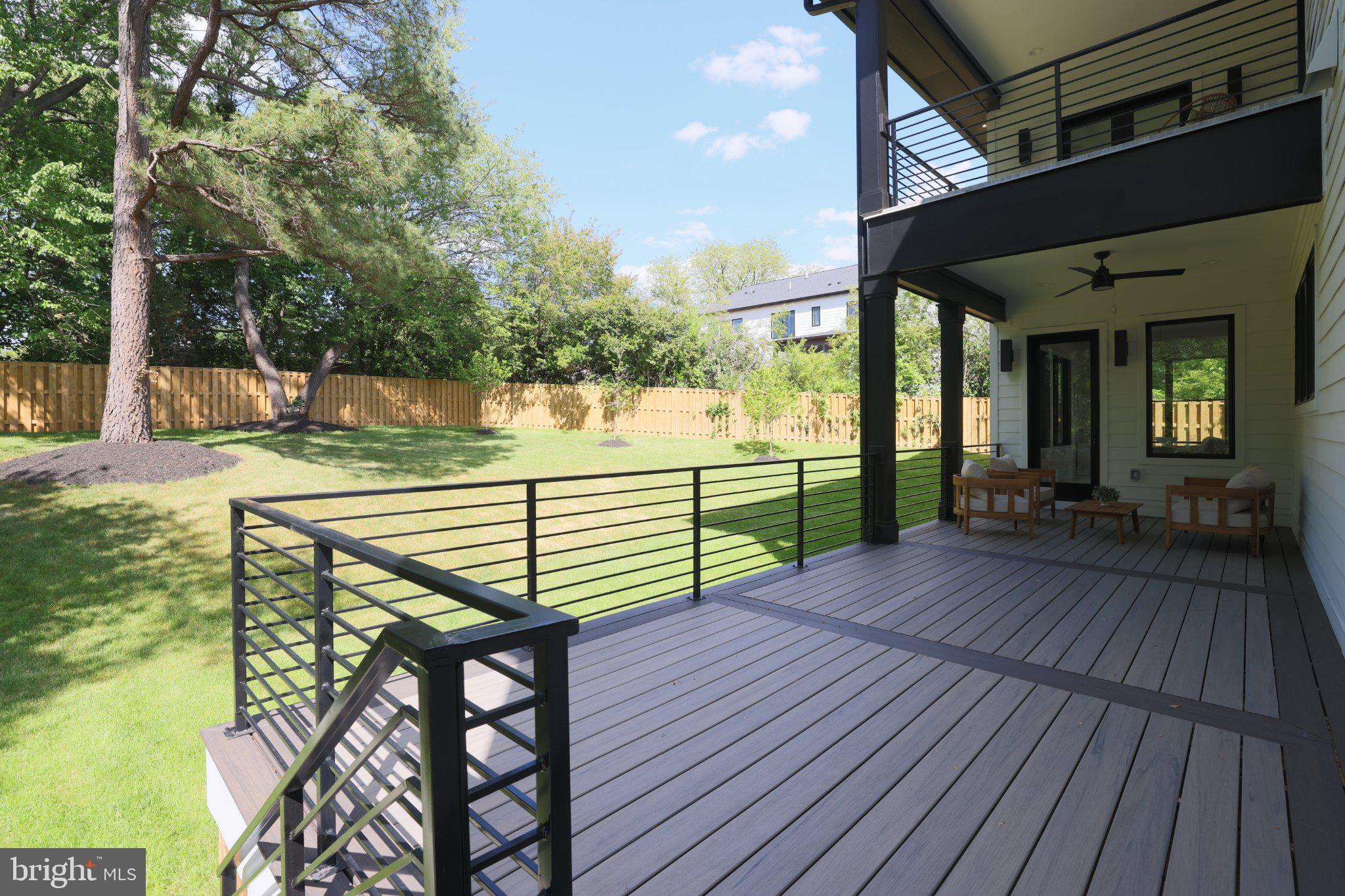 GRASS RIDGE - Residential