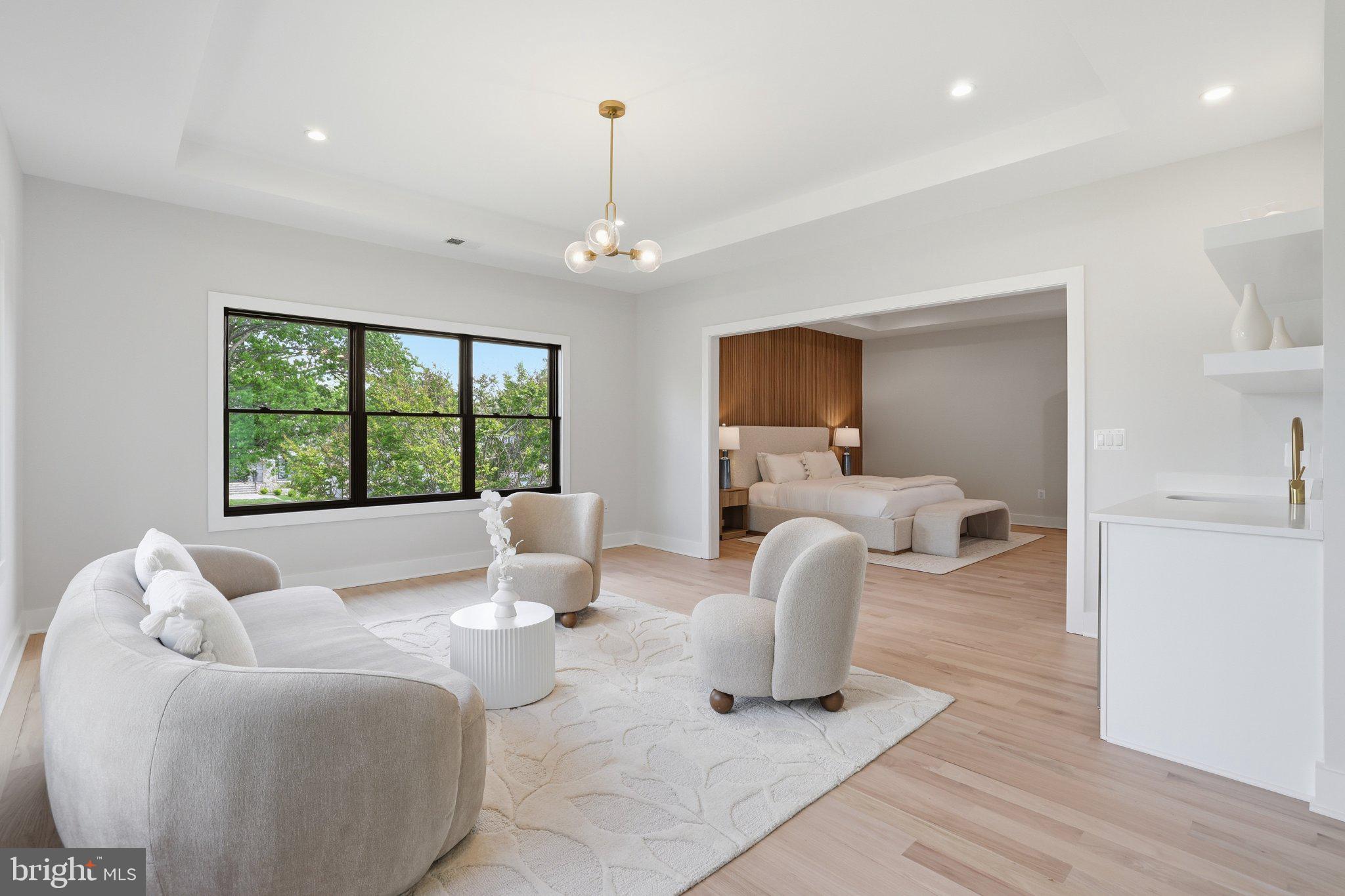 GRASS RIDGE - Residential