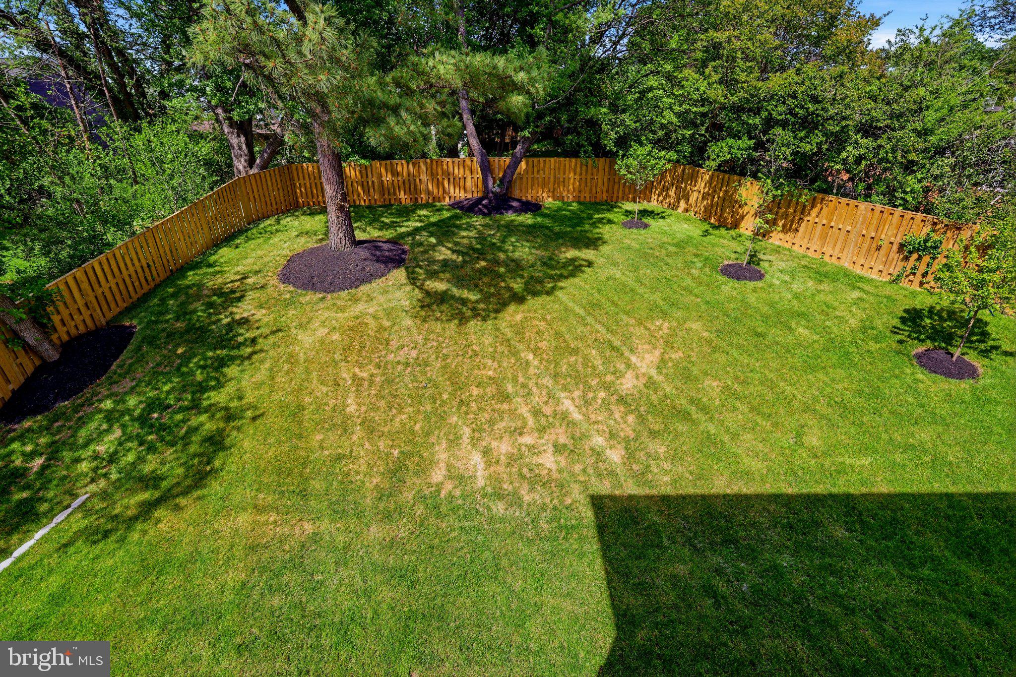 GRASS RIDGE - Residential