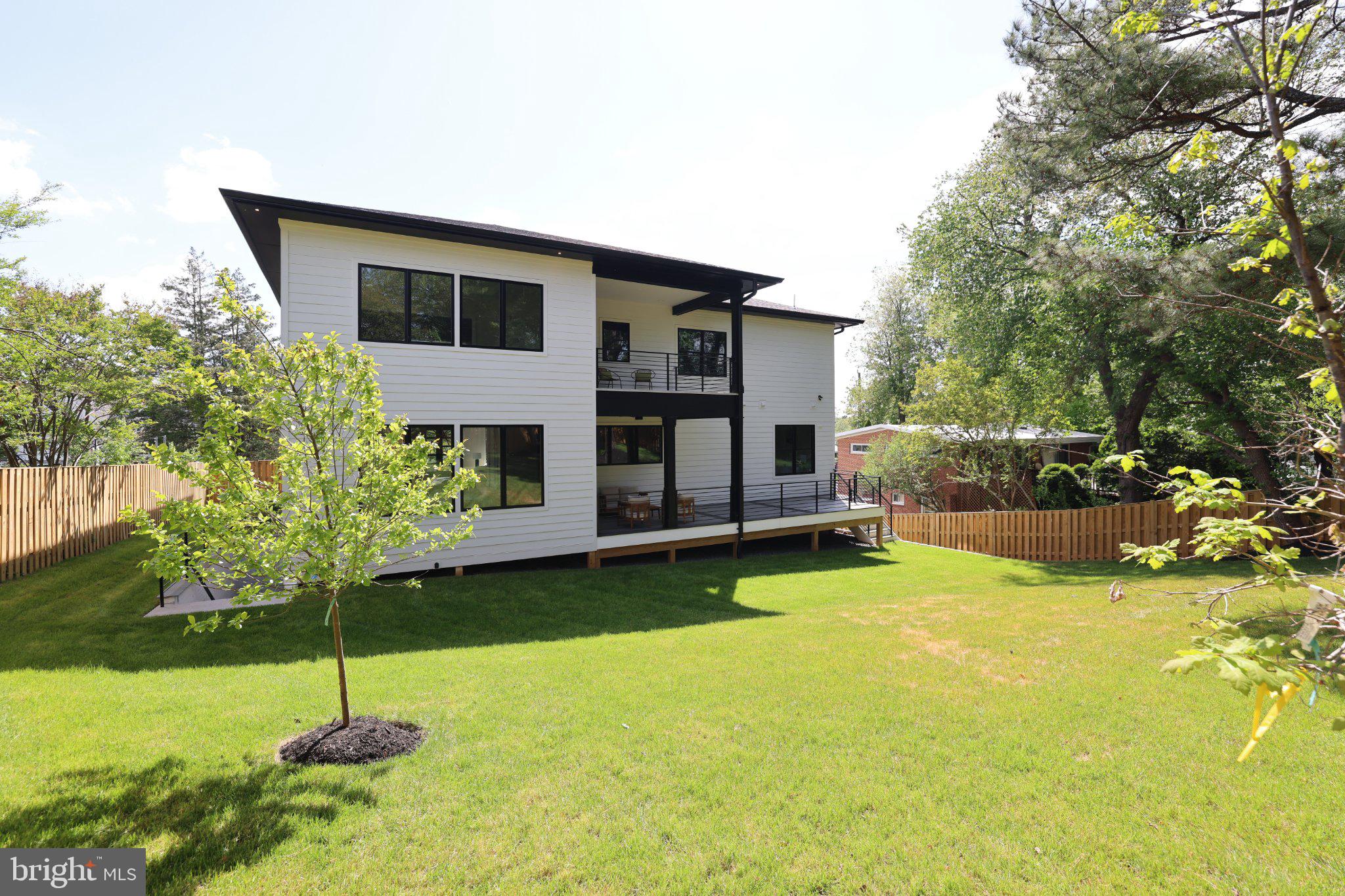 GRASS RIDGE - Residential