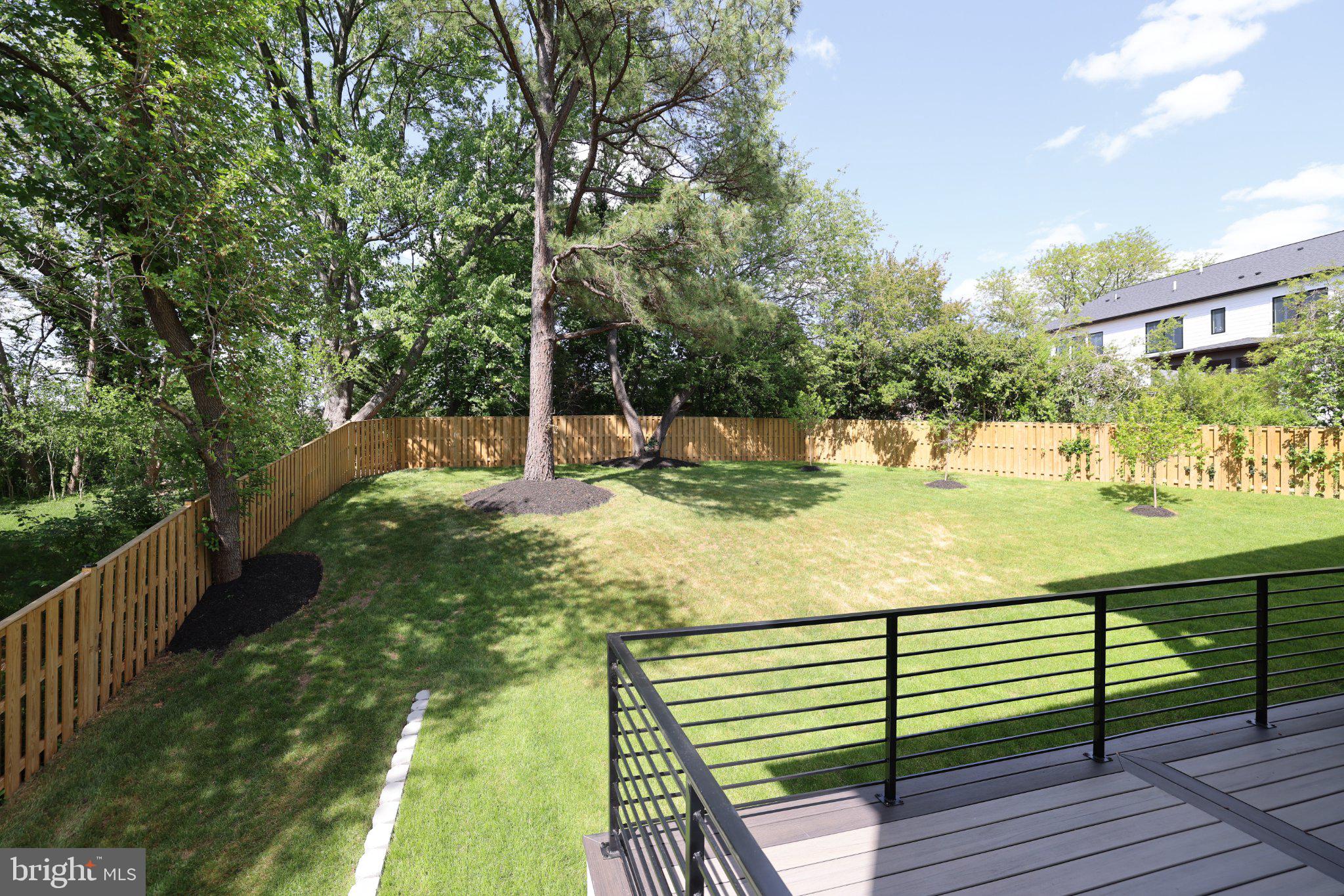GRASS RIDGE - Residential