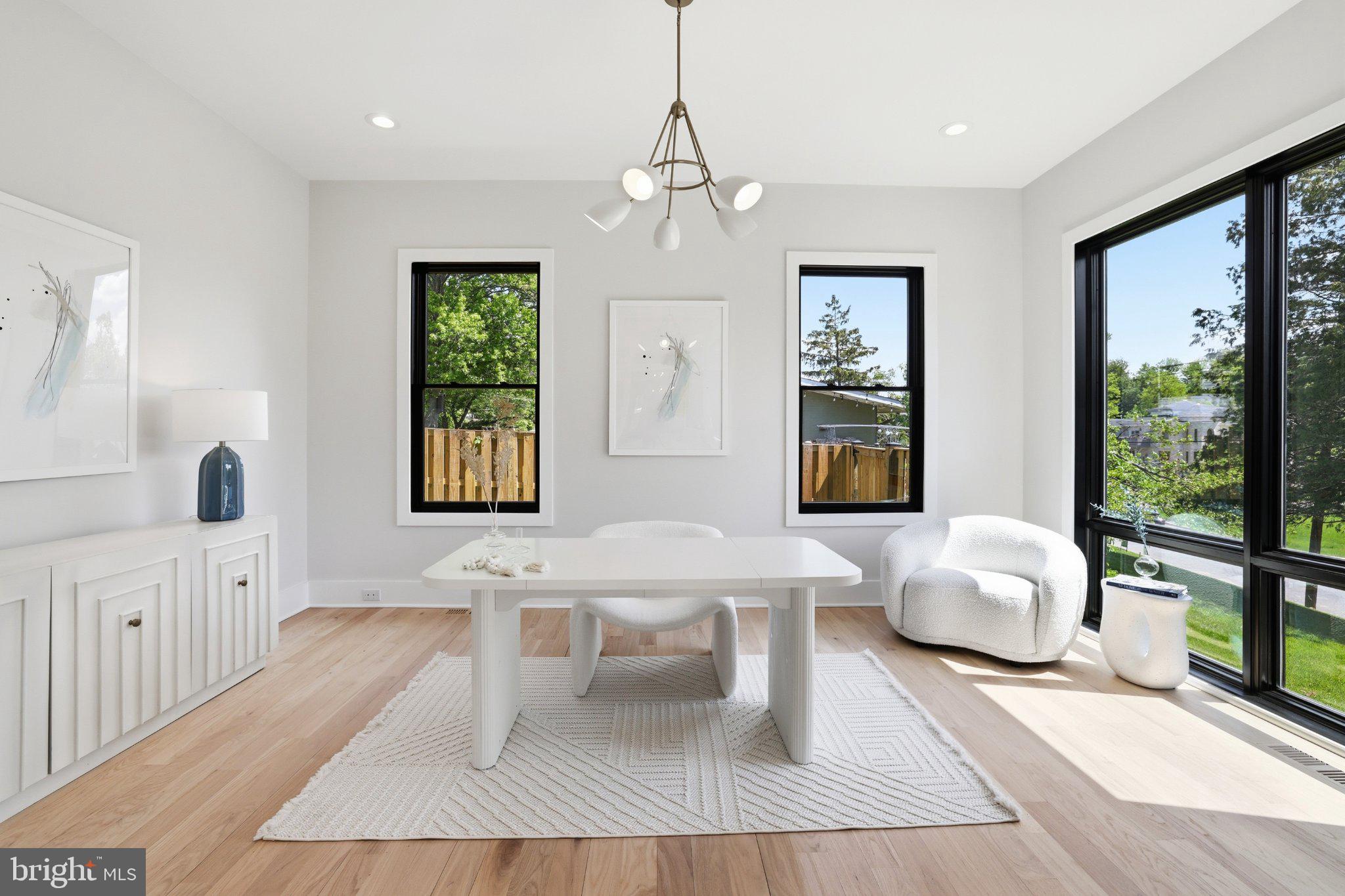 GRASS RIDGE - Residential