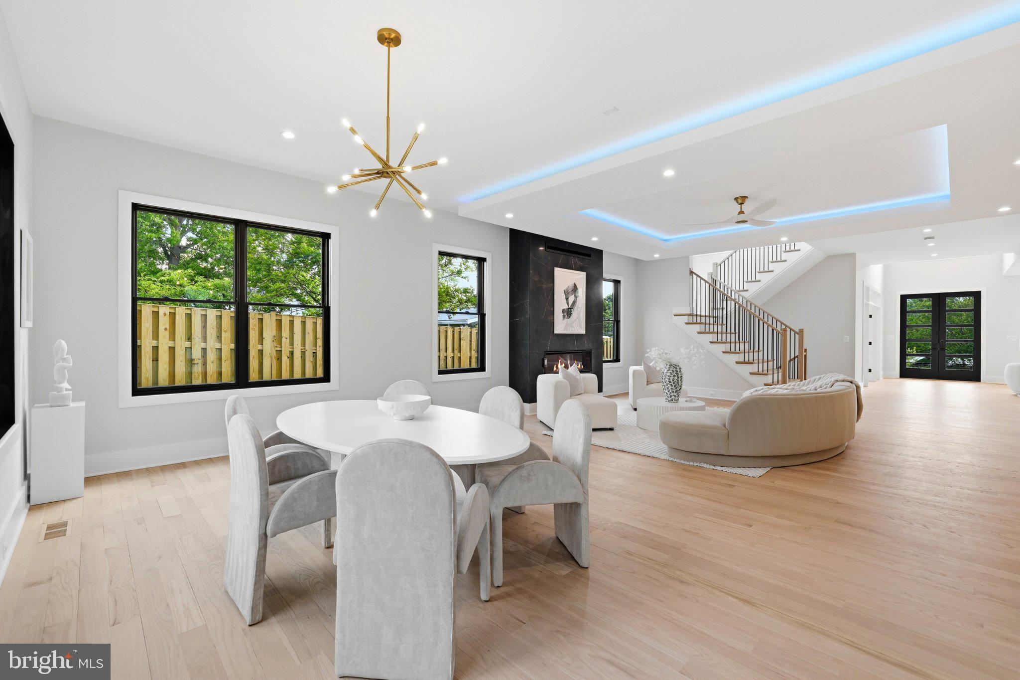 GRASS RIDGE - Residential
