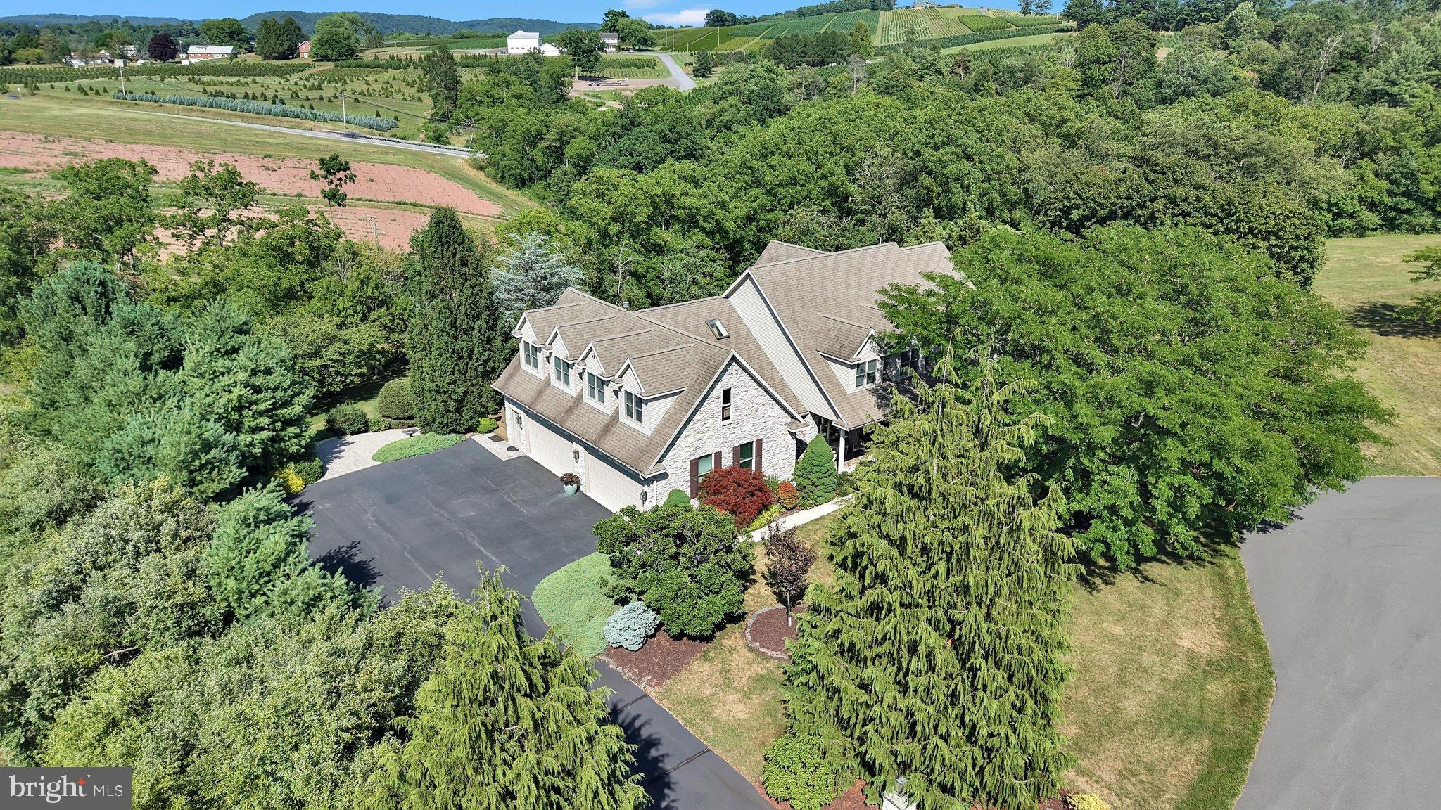 1161 SUNSET DRIVE