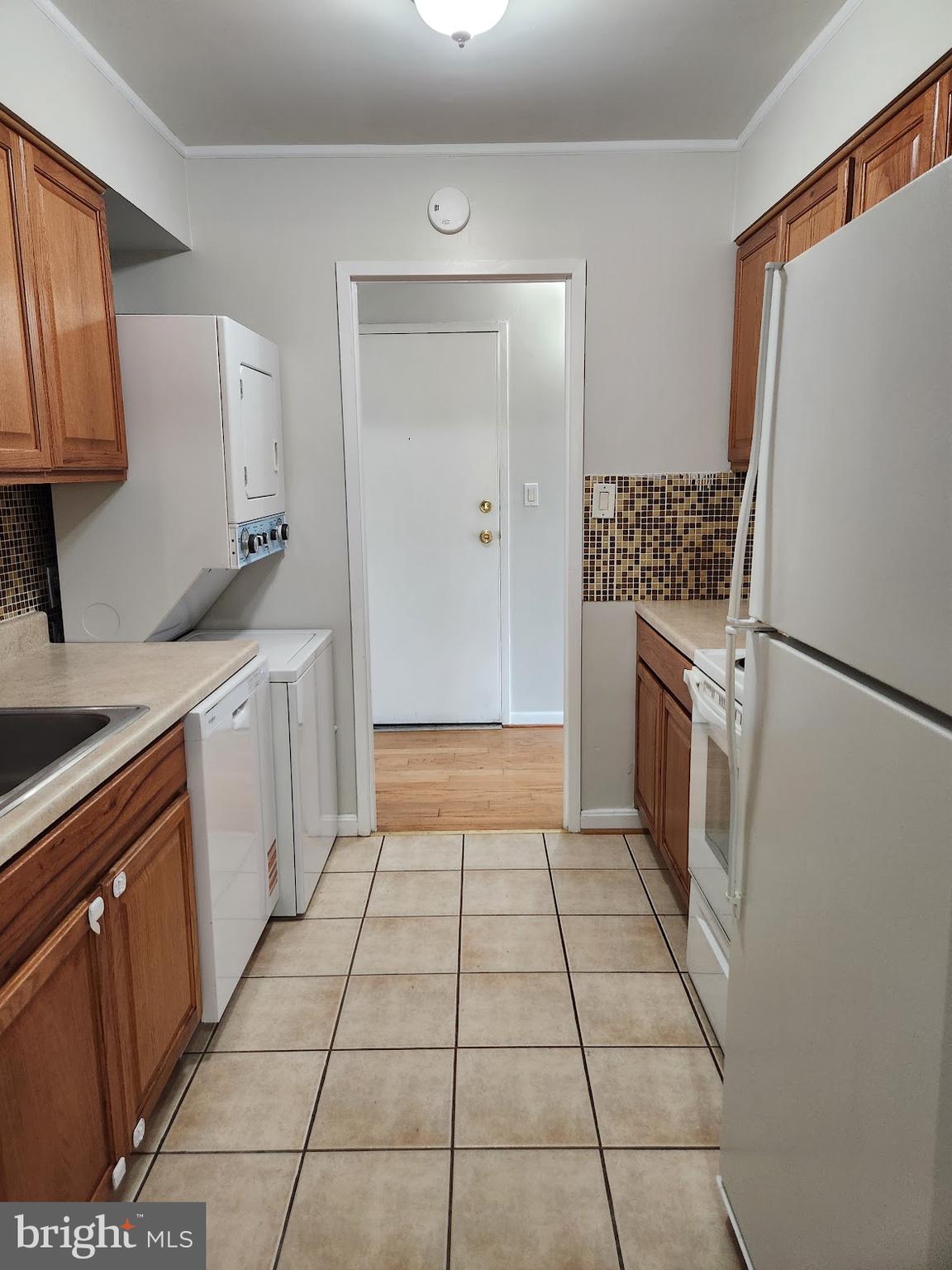 6932 HANOVER PARKWAY 303