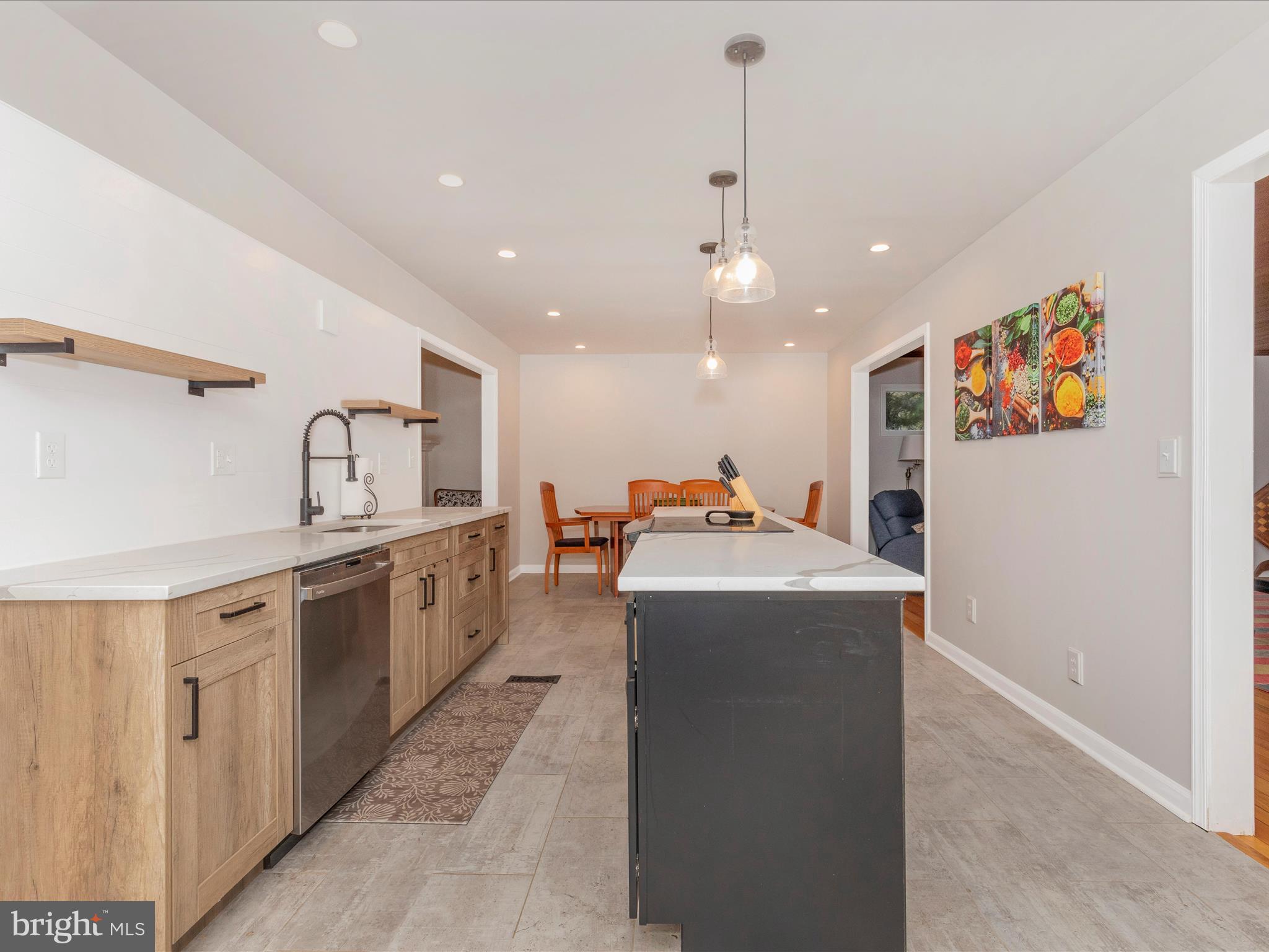 EASTVIEW - Residential