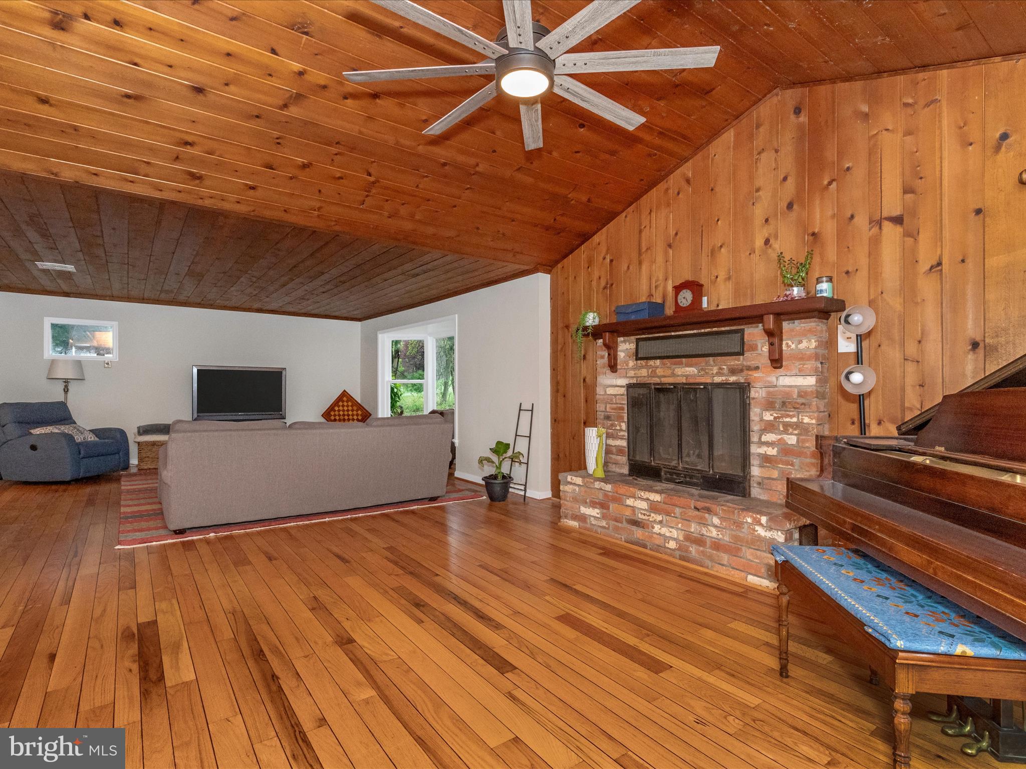 EASTVIEW - Residential