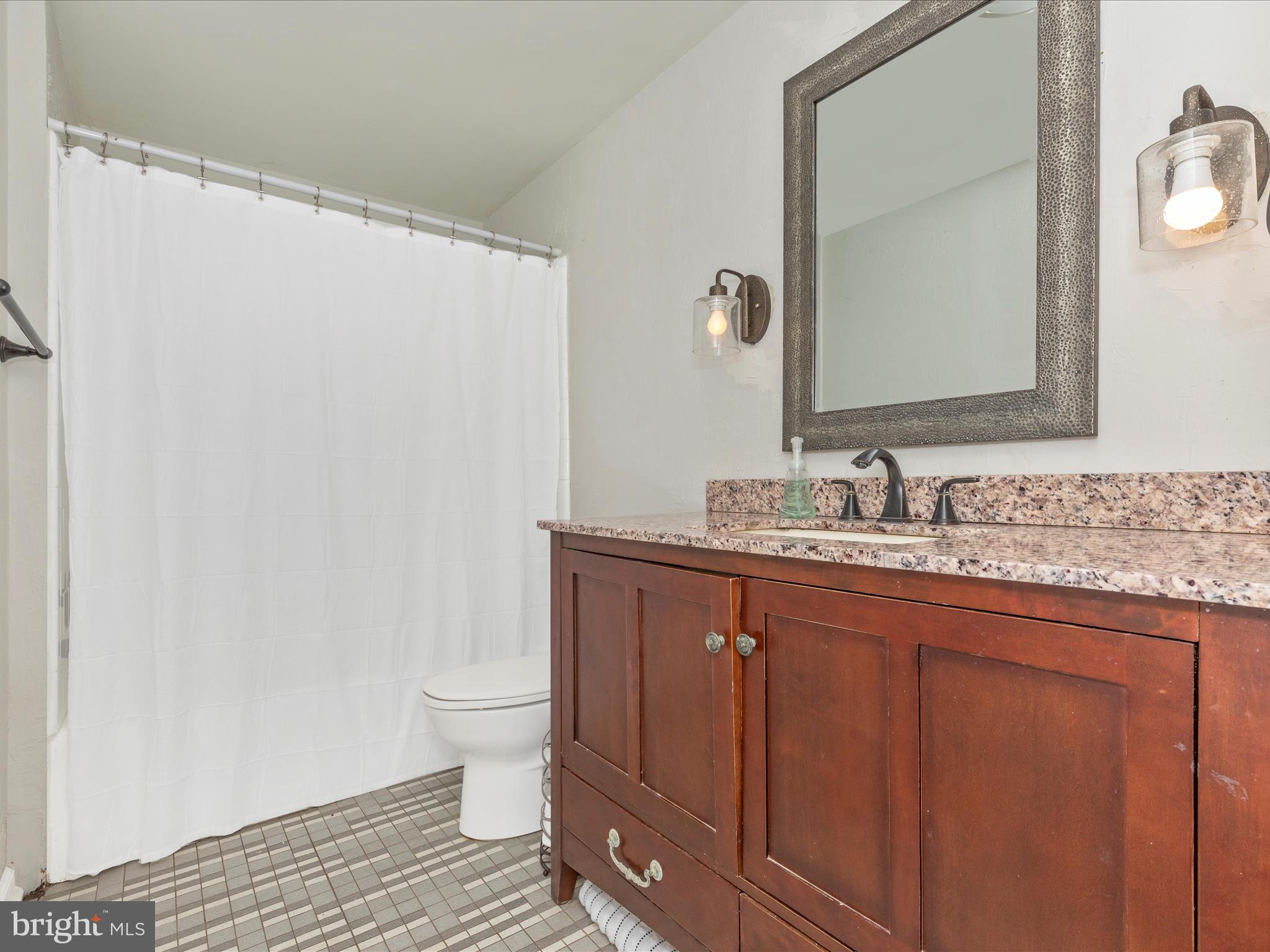 EASTVIEW - Residential